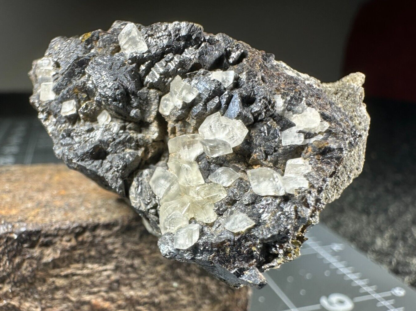 ➤1-7/8″ SPHALERITE / CALCITE Pink Fluorescent Mineral Point Wisconsin VIDEO➤314