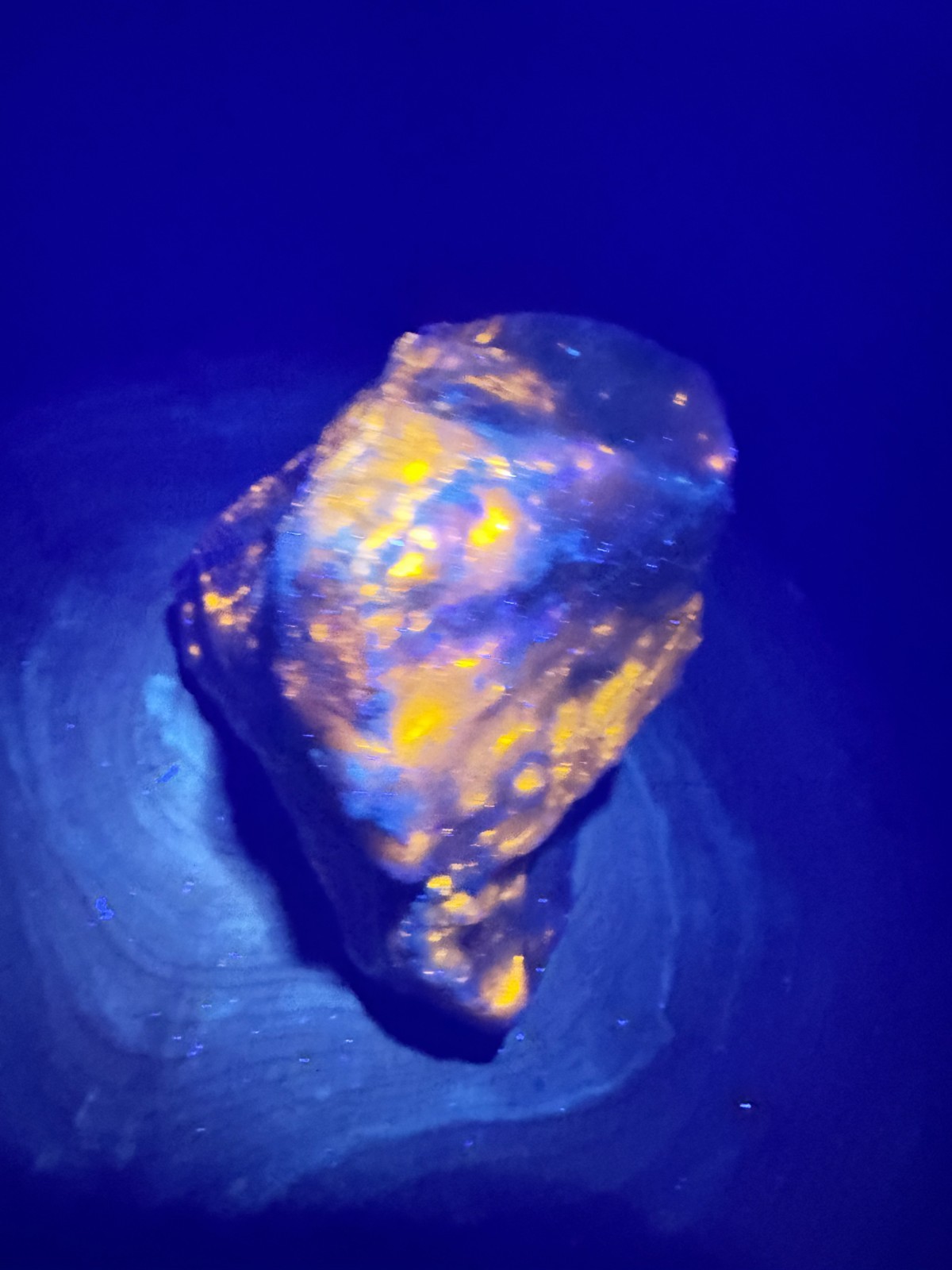 LARGE 15 OZ. Rare Highly Fluorescent North Carolina Sphalerite in Barite