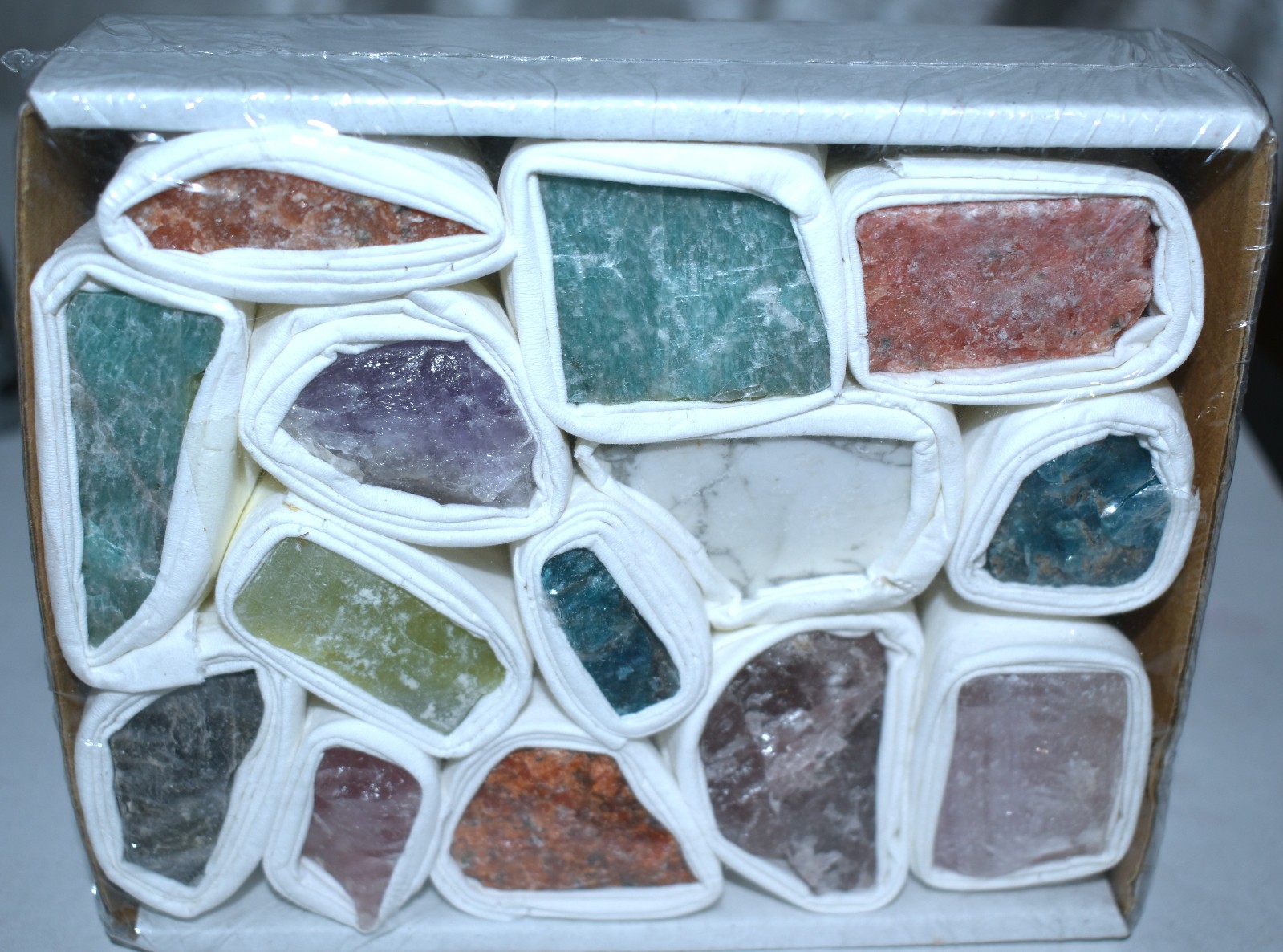 Box of Rough Gemstones 5.75″/404 Grams
