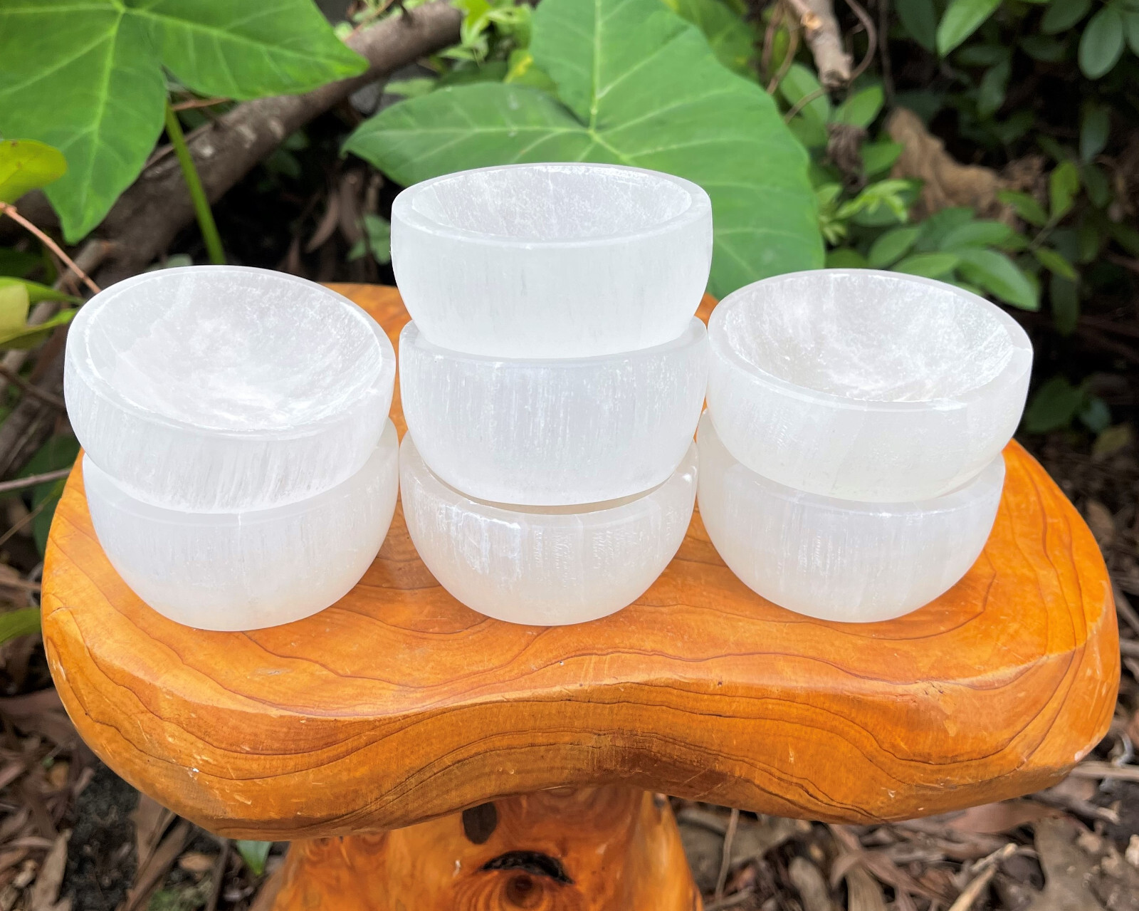 Selenite Charging Bowl, 3″ Offering Bowl (Selenite Cleansing & Crystal Healing)