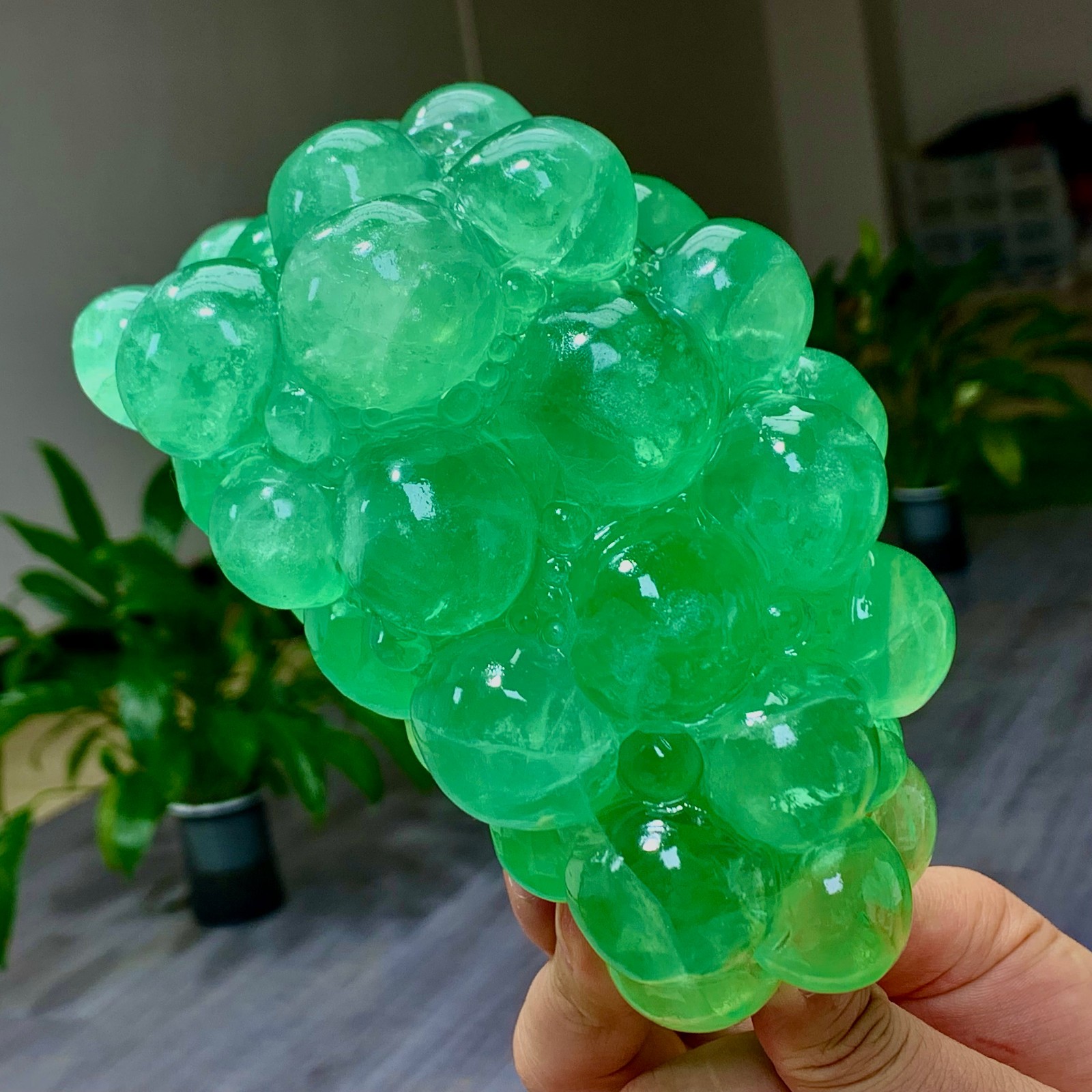 5.18LB Natural green fluorite hand carving grape shape Crystal mineral