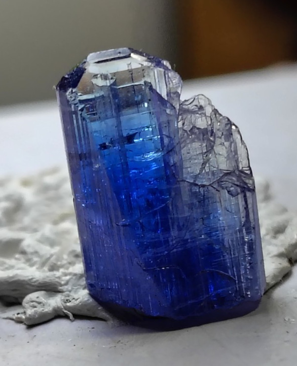 TANZANITE MULTICOLOR BLUE LIGHT TEAL PURPLE UNHEATED TWIN CRYSTAL 8CT MONSTER