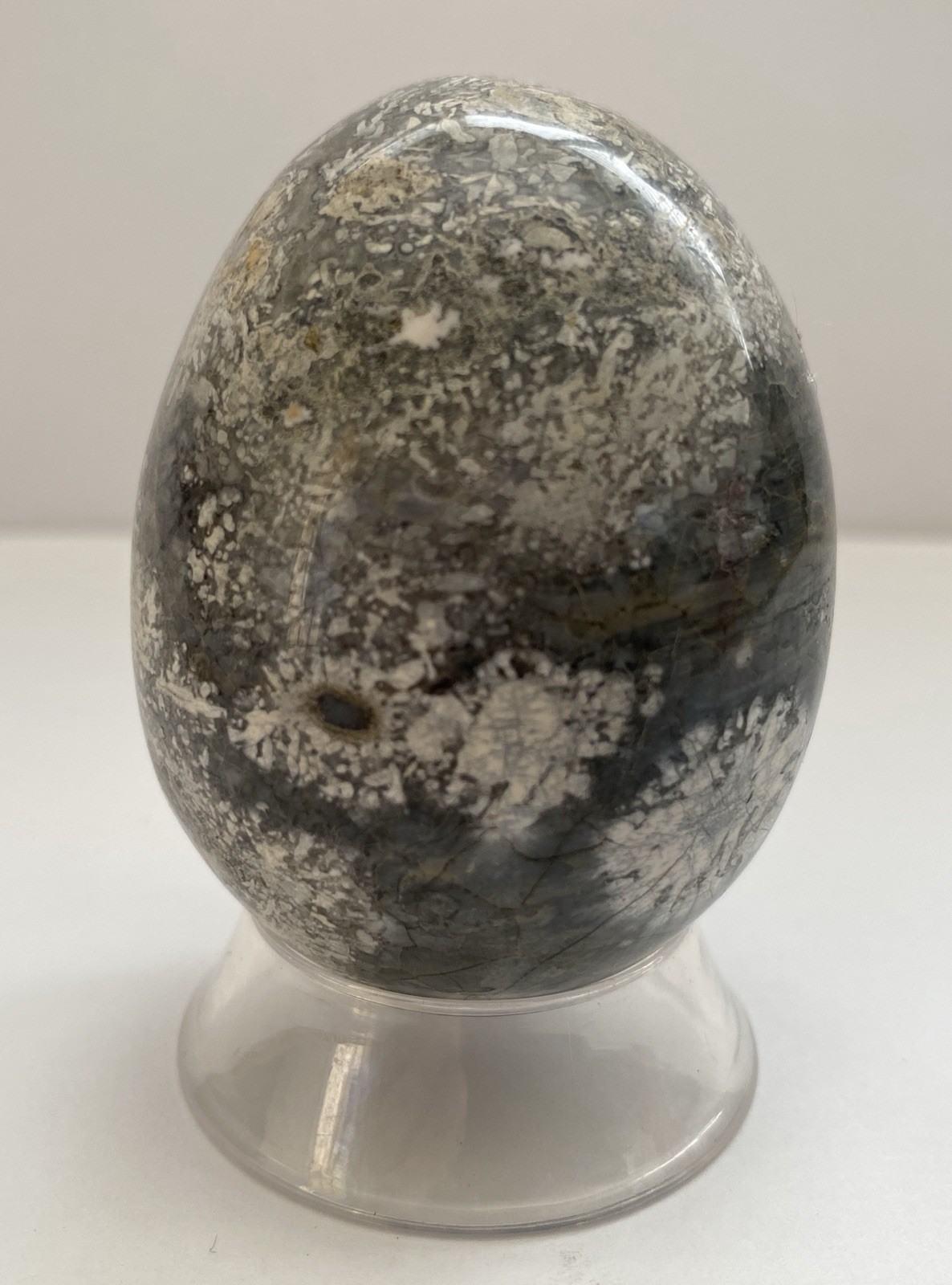 Natural Onyx Stone Egg With Stand Hand Polished Banded Agate Calcite Crystal