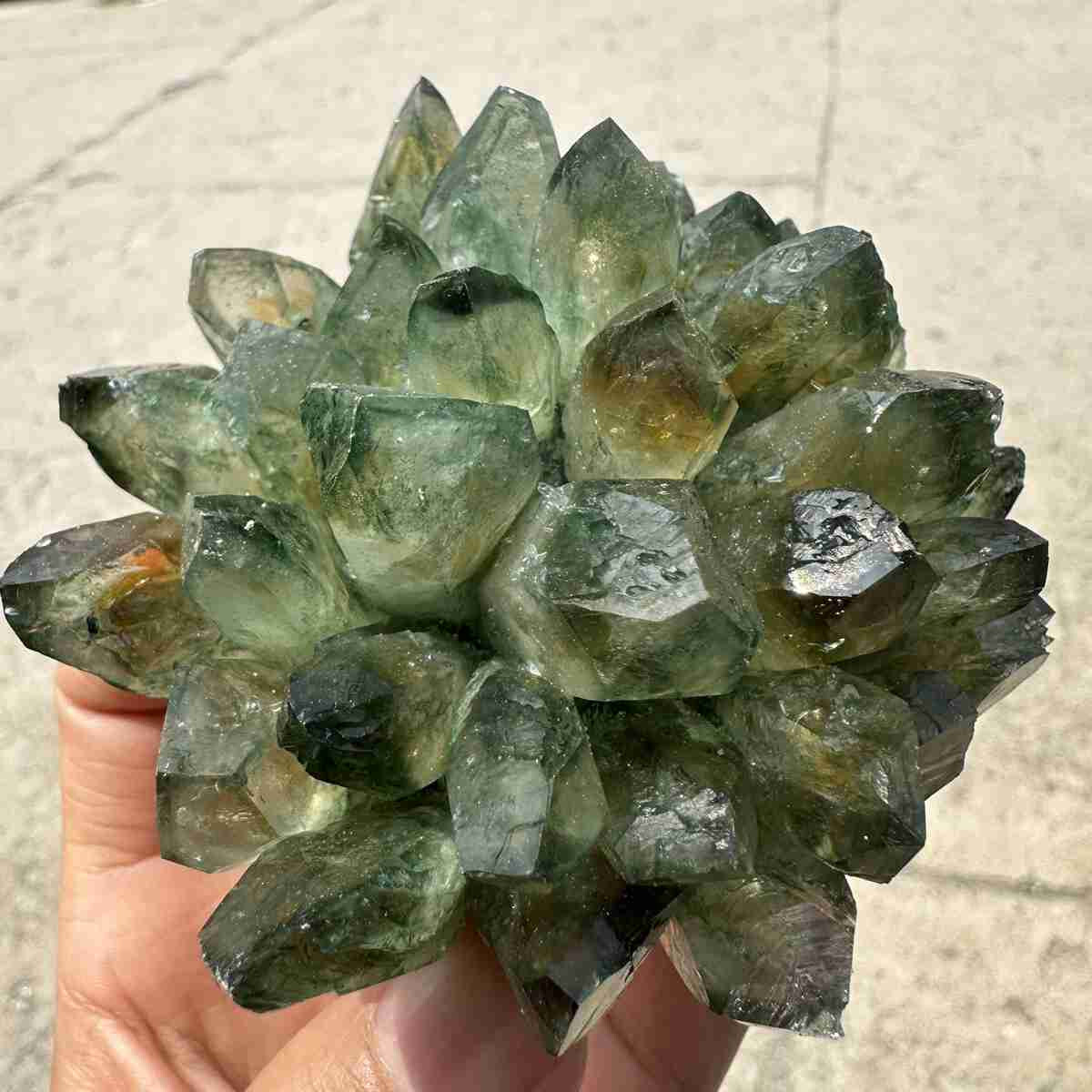 New Find green Phantom Quartz Crystal Cluster Mineral Specimen Healing 200g+ 1pc
