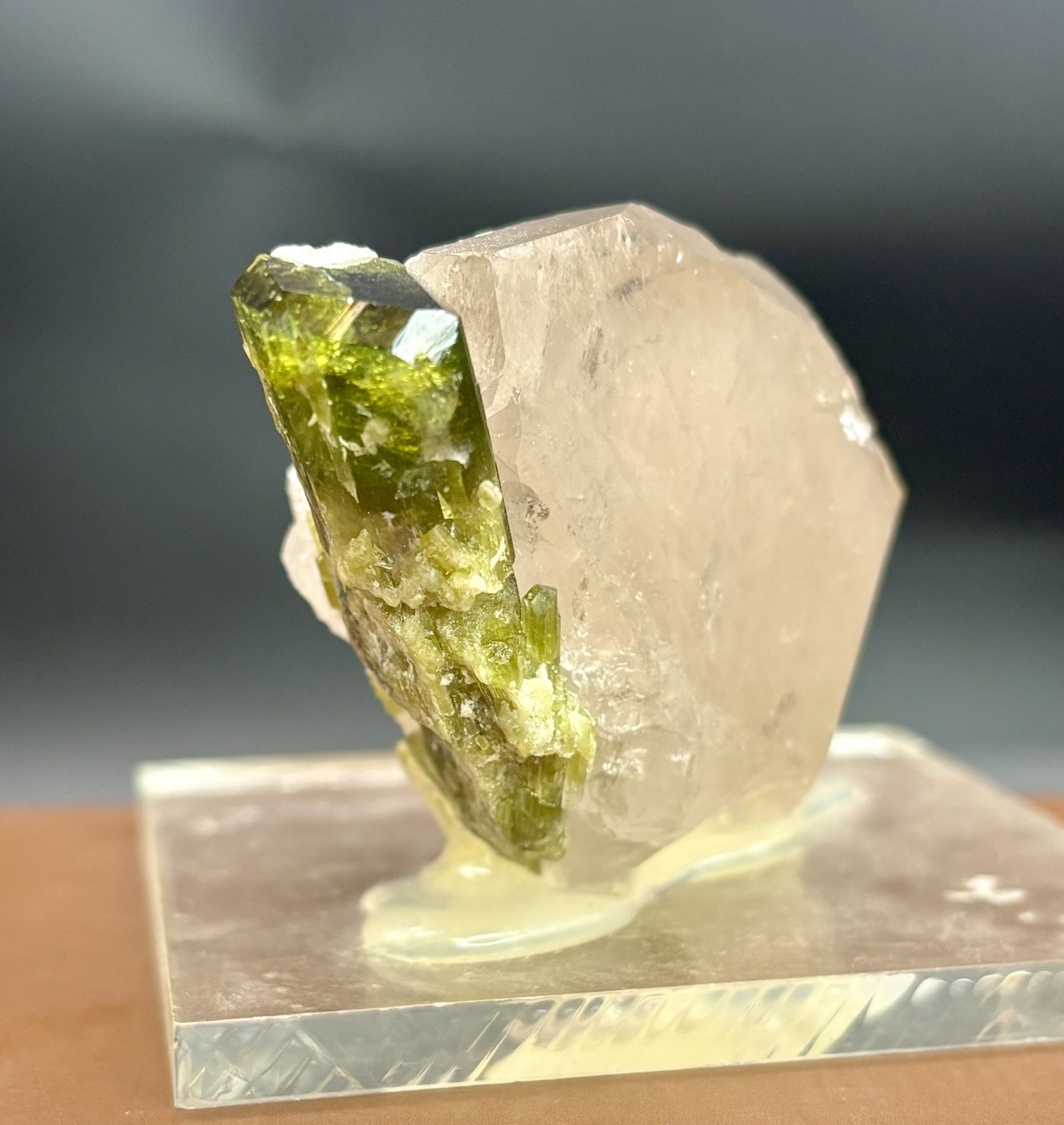 Verdelite Green Tourmaline Crystal Smoky Quartz Mineral Specimen Display Kunar