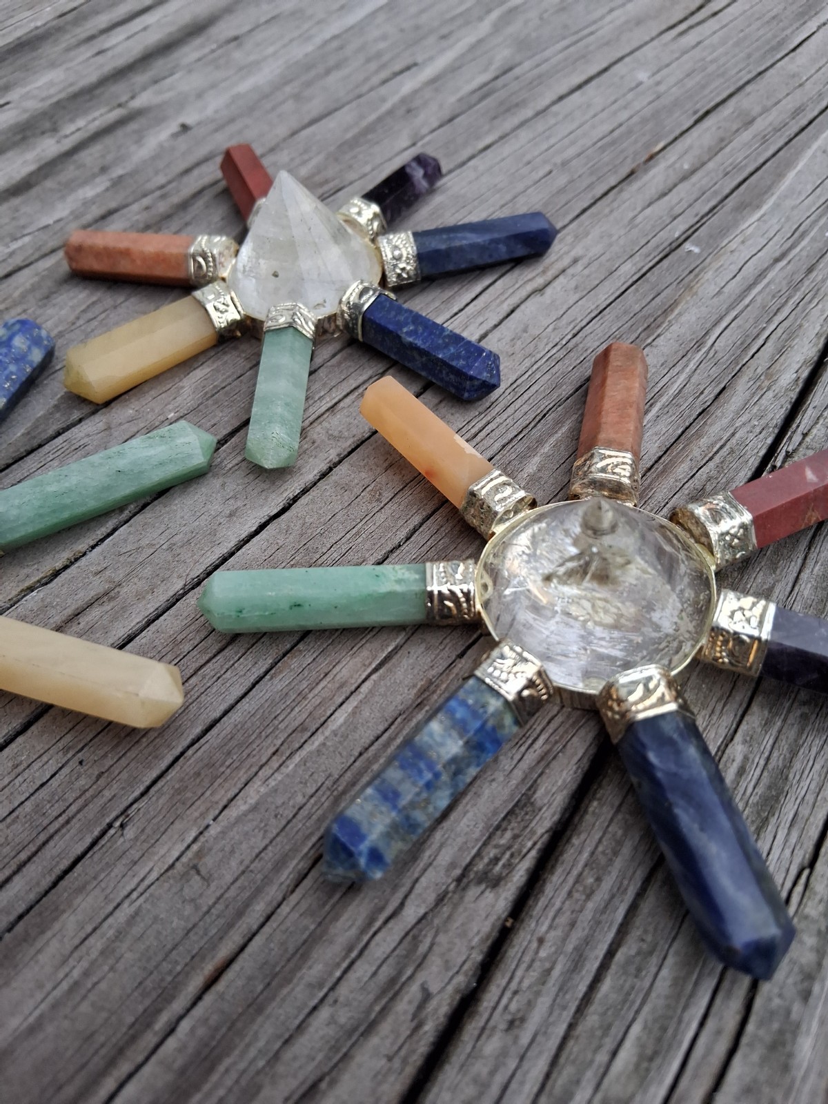 7 Chakra Stones w. Energy Focusing Center Crystal Cone Silver Band Set Of 3