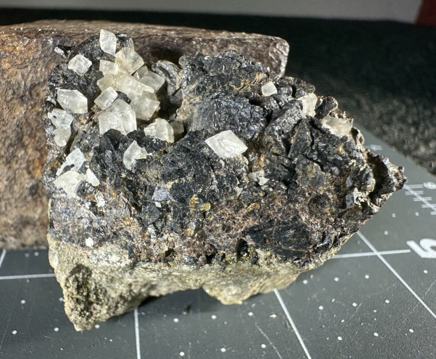➤1-7/8″ SPHALERITE / CALCITE Pink Fluorescent Mineral Point Wisconsin VIDEO➤314
