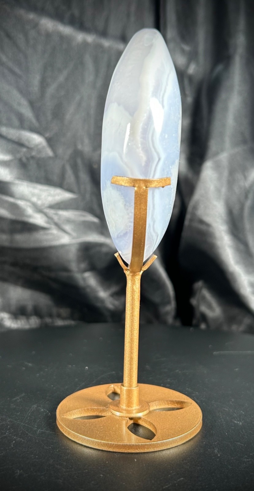 3.6″ Elegant Blue Lace Agate Ornament With Metal Stand 8oz (227 grams)