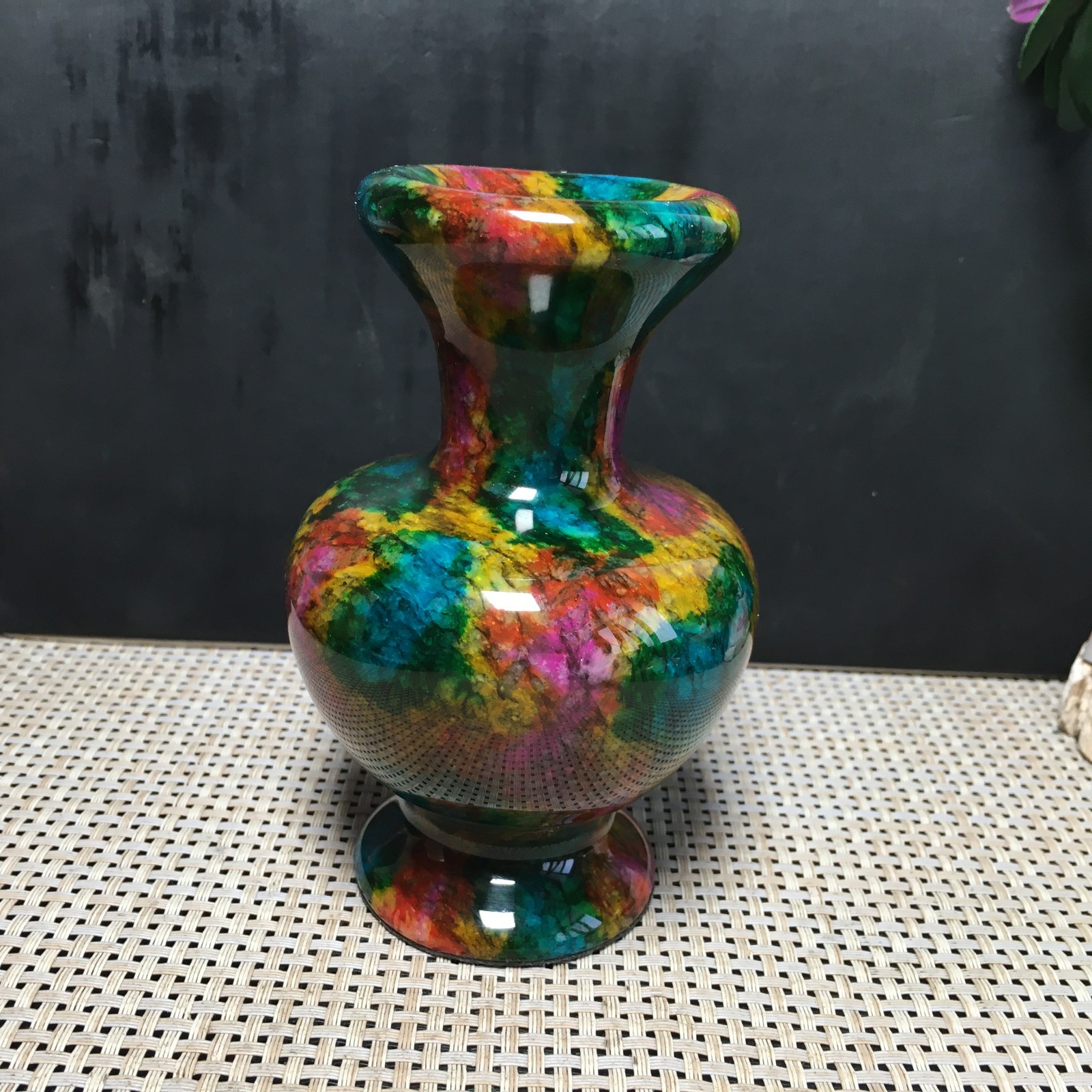 873g Natural “Seven Colors Jade” vase specimen -Taiwan China 01