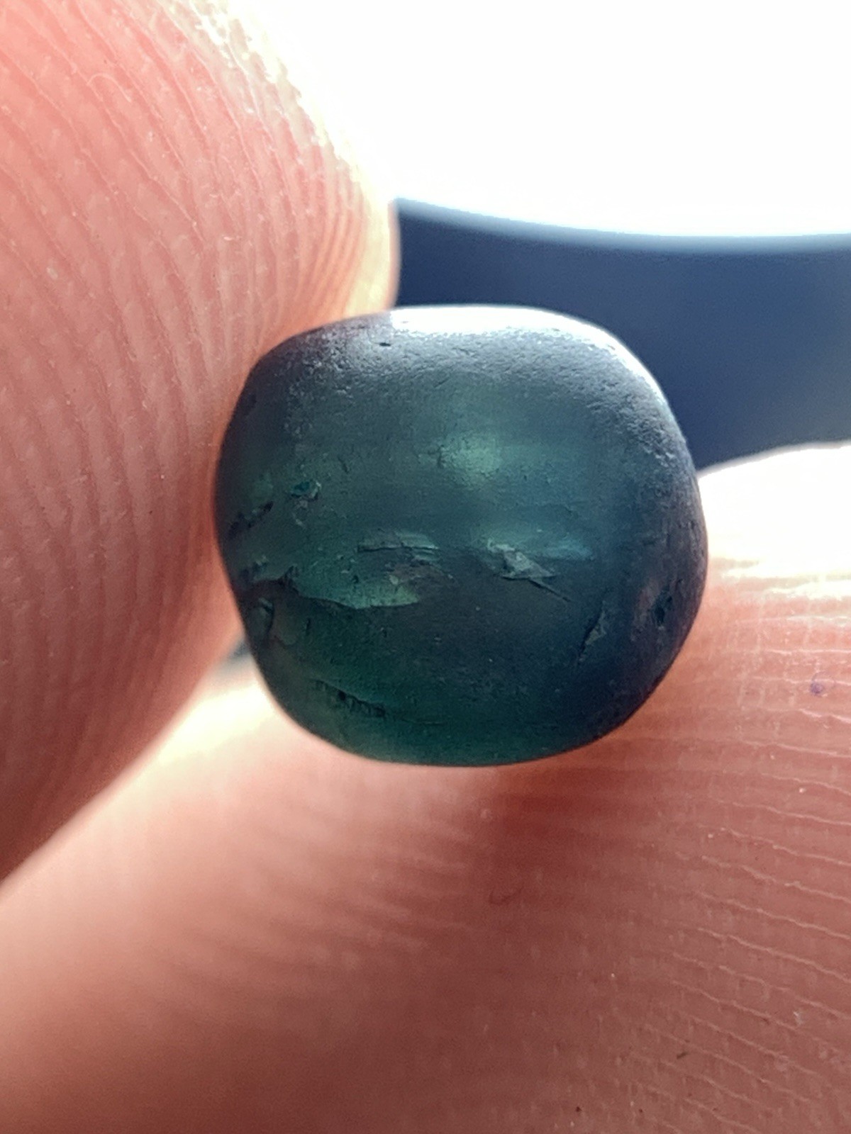 2.50 Carats Amazing Facet Grade Blue Teal Sapphire Rough Piece@Madagascar