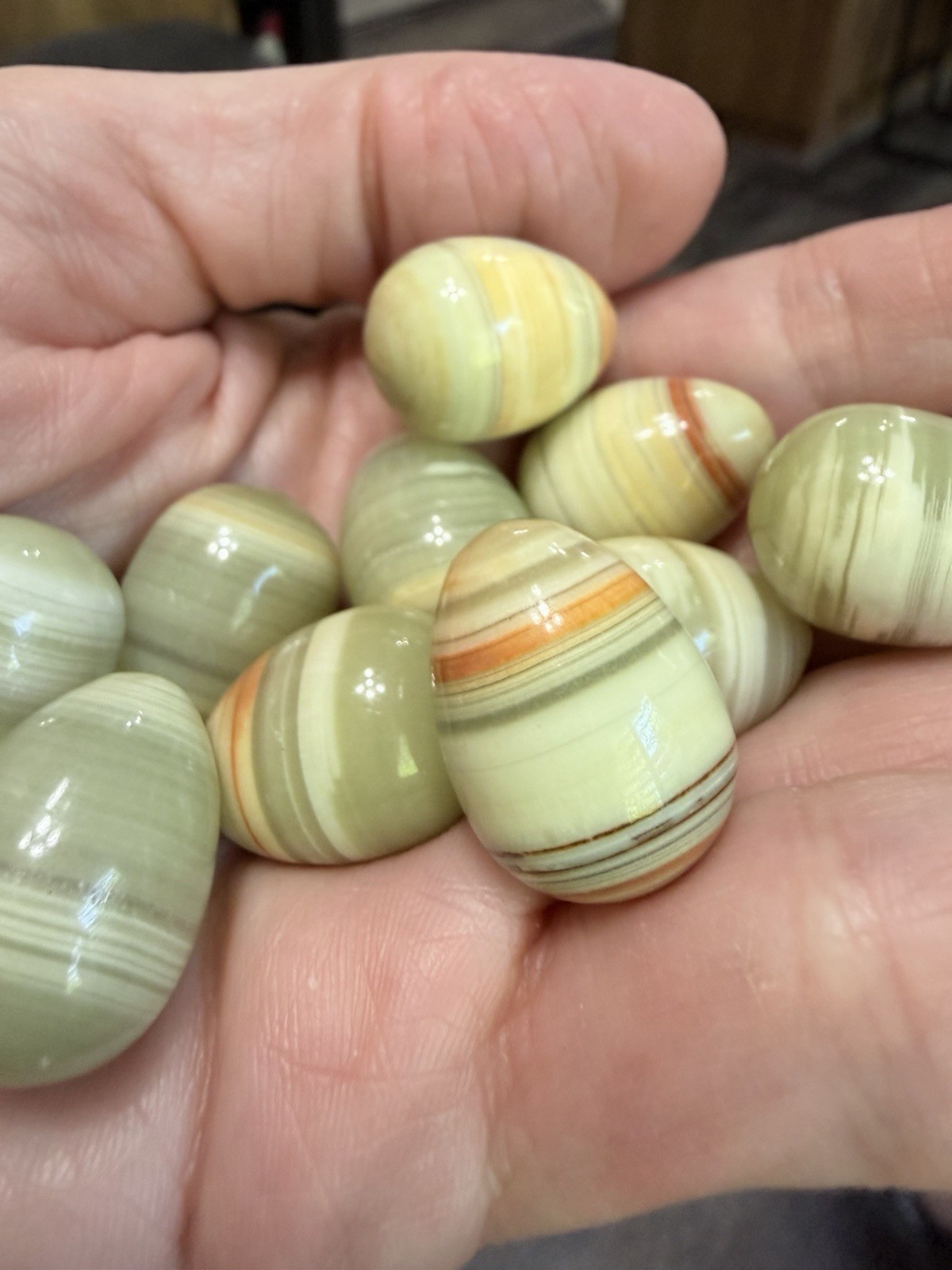 Lot Of 10 Green Onyx Eggs Gemstones 20mmx15mm Polished Ships Free!