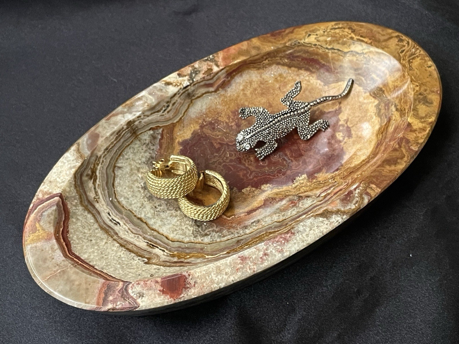 Carved And Polished Stone Dish Crazy Lace Agate Oval Jewelry Dish Cufflinks Tray