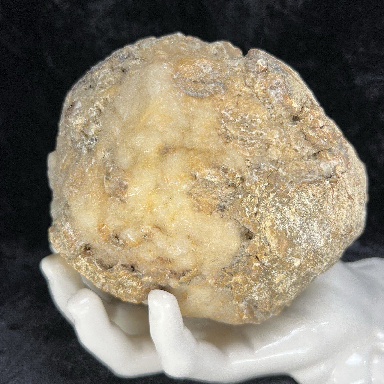 4-3/4″ Uncut Geode Quartz Crystal Chalcedony Unopened Non Rattling Solid 3Lb