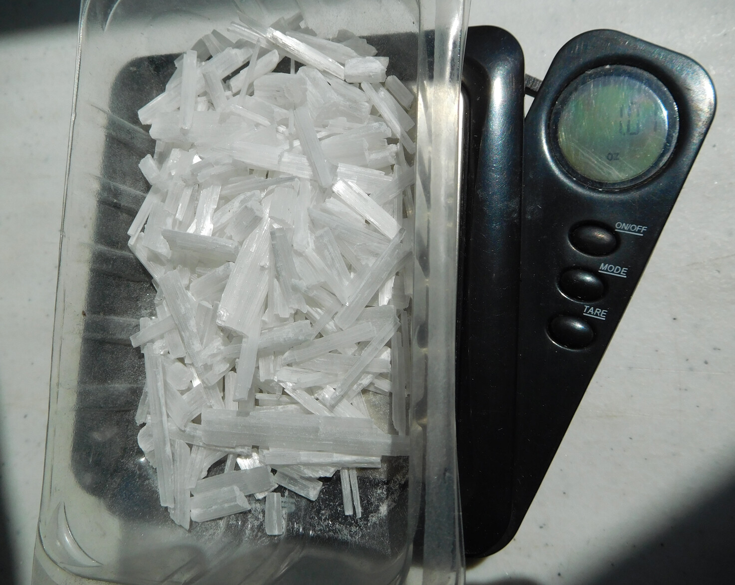 Selenite Blades – Medium Chips no Powder – 100% Crystal- Cleansing Charging