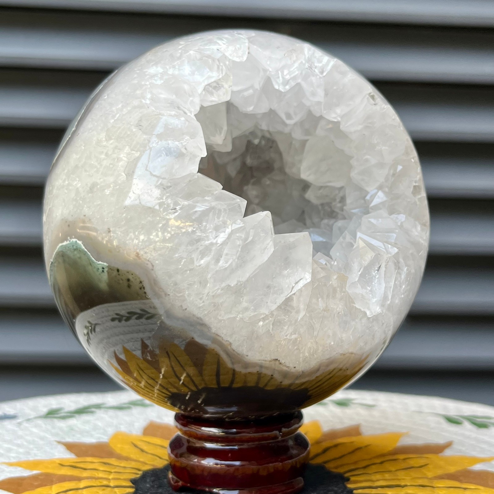 4 lb Natural White crystal Geode Sphere Crystal Druzy Ball Decor