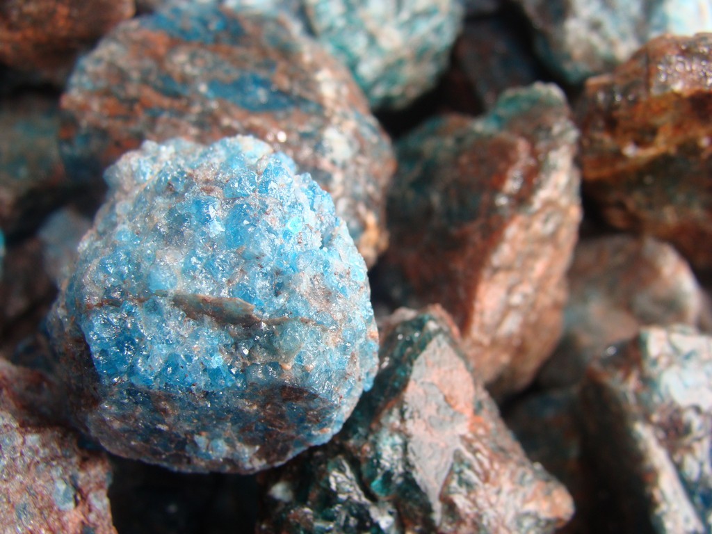 2000 Carat Lots of Unsearched Natural Apatite Rough + a FREE Faceted Gemstone