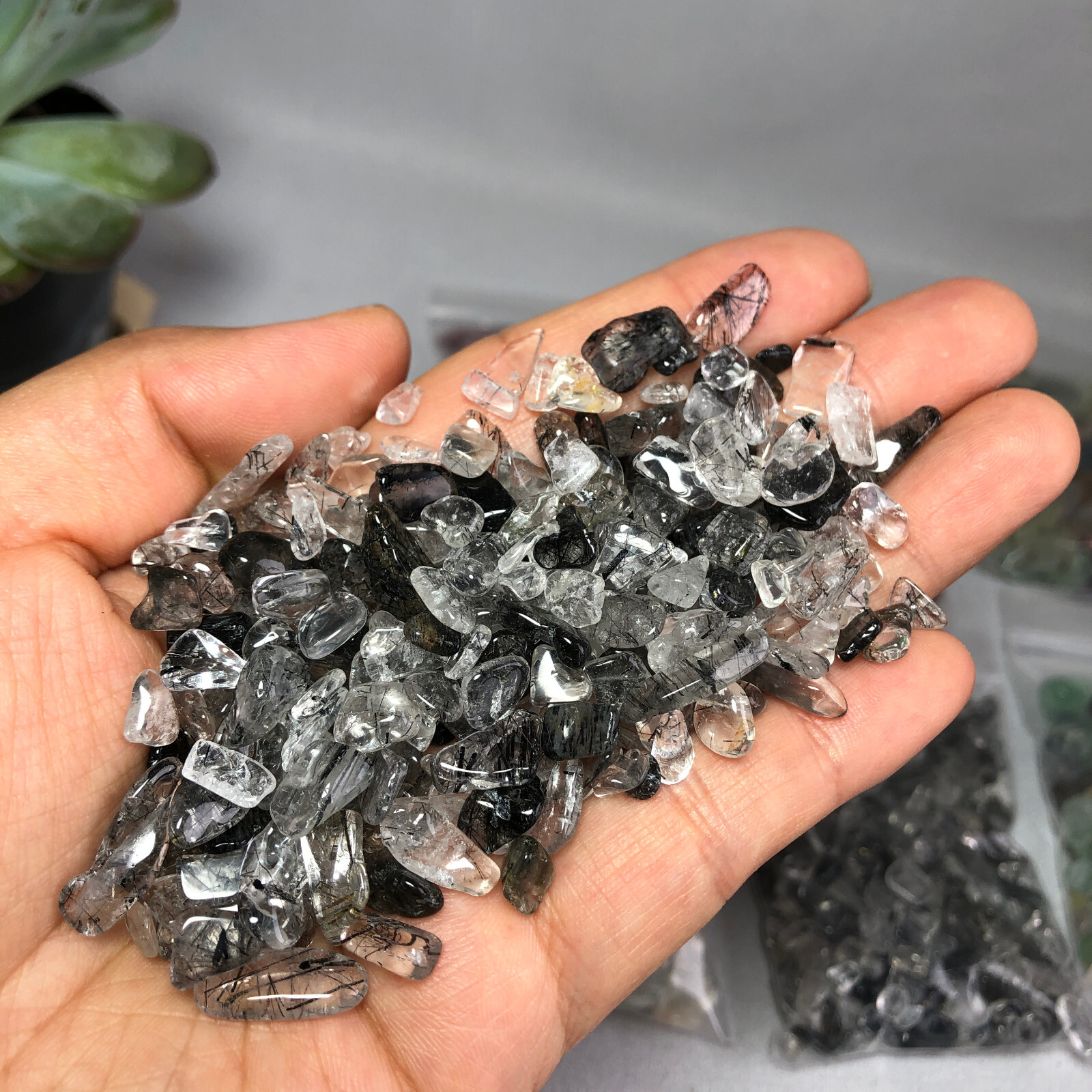 100g Natural Black hair crystal gravel reiki healing fish tank decorations A6223