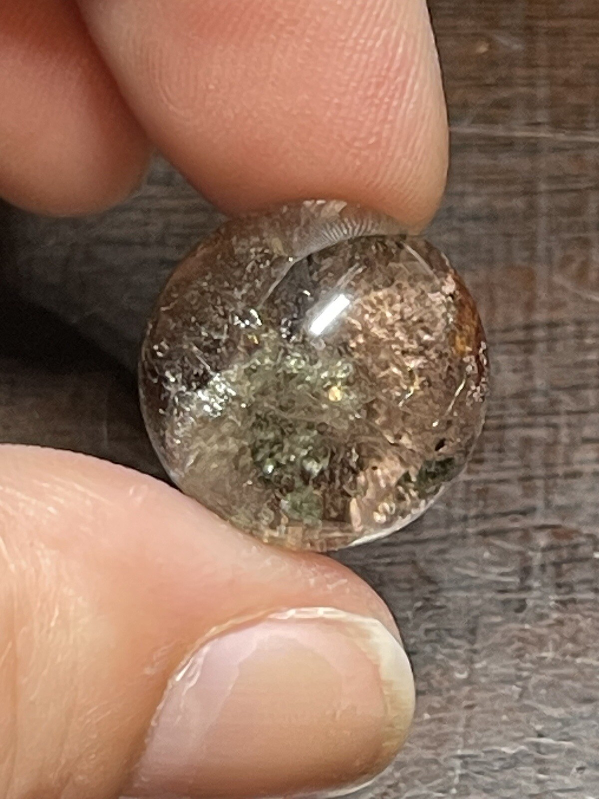 Garden Scenic Quartz with Rainbows Mini Sphere Ball Orb Marble 16.5mm 5g