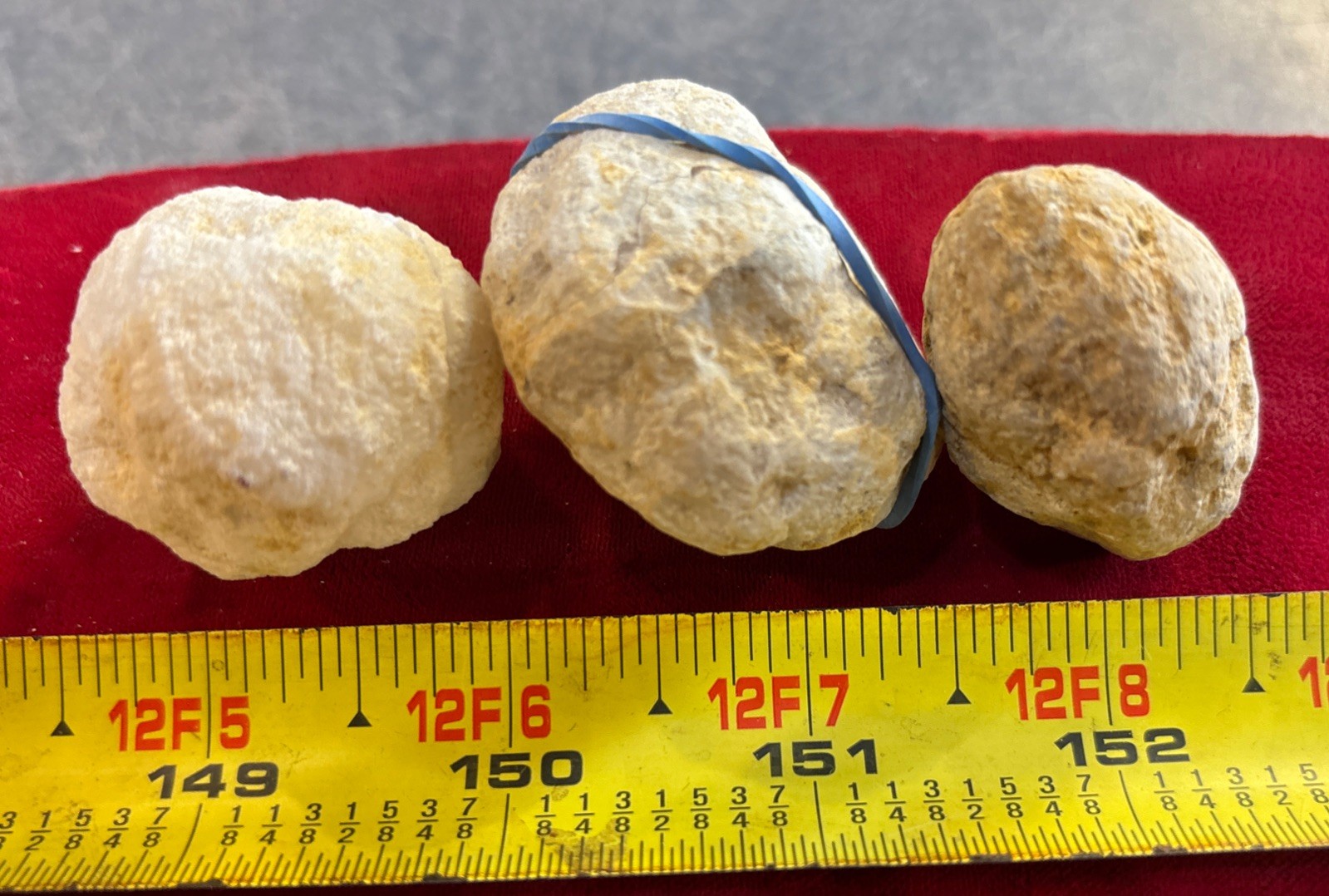 Geode Crystal 1” – 1 1/2”Cracked Quartz Druzy Wholesale Full Case 300 Geodes