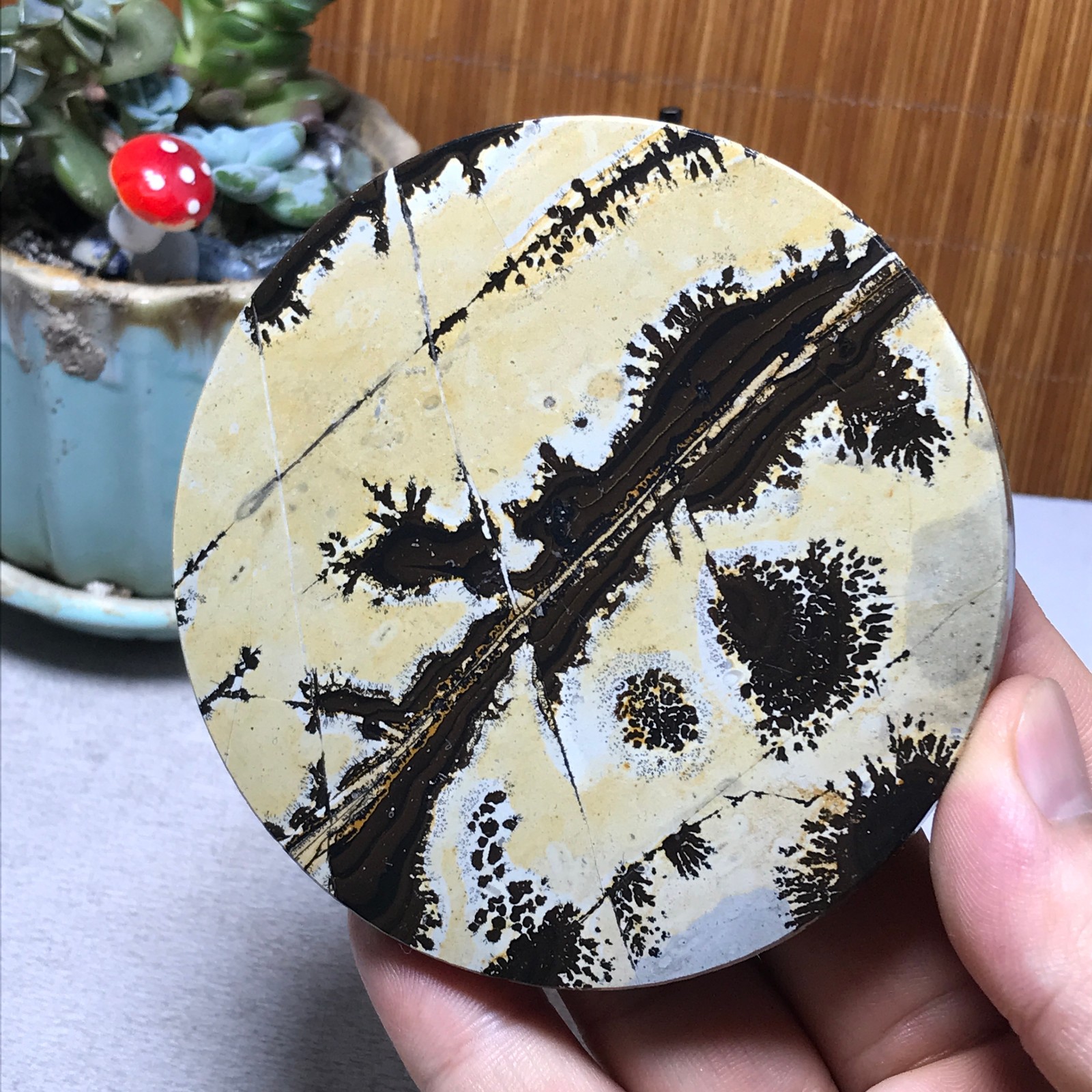 93mm Natural Chinese painting stone crystal ornaments for home decoration A6445
