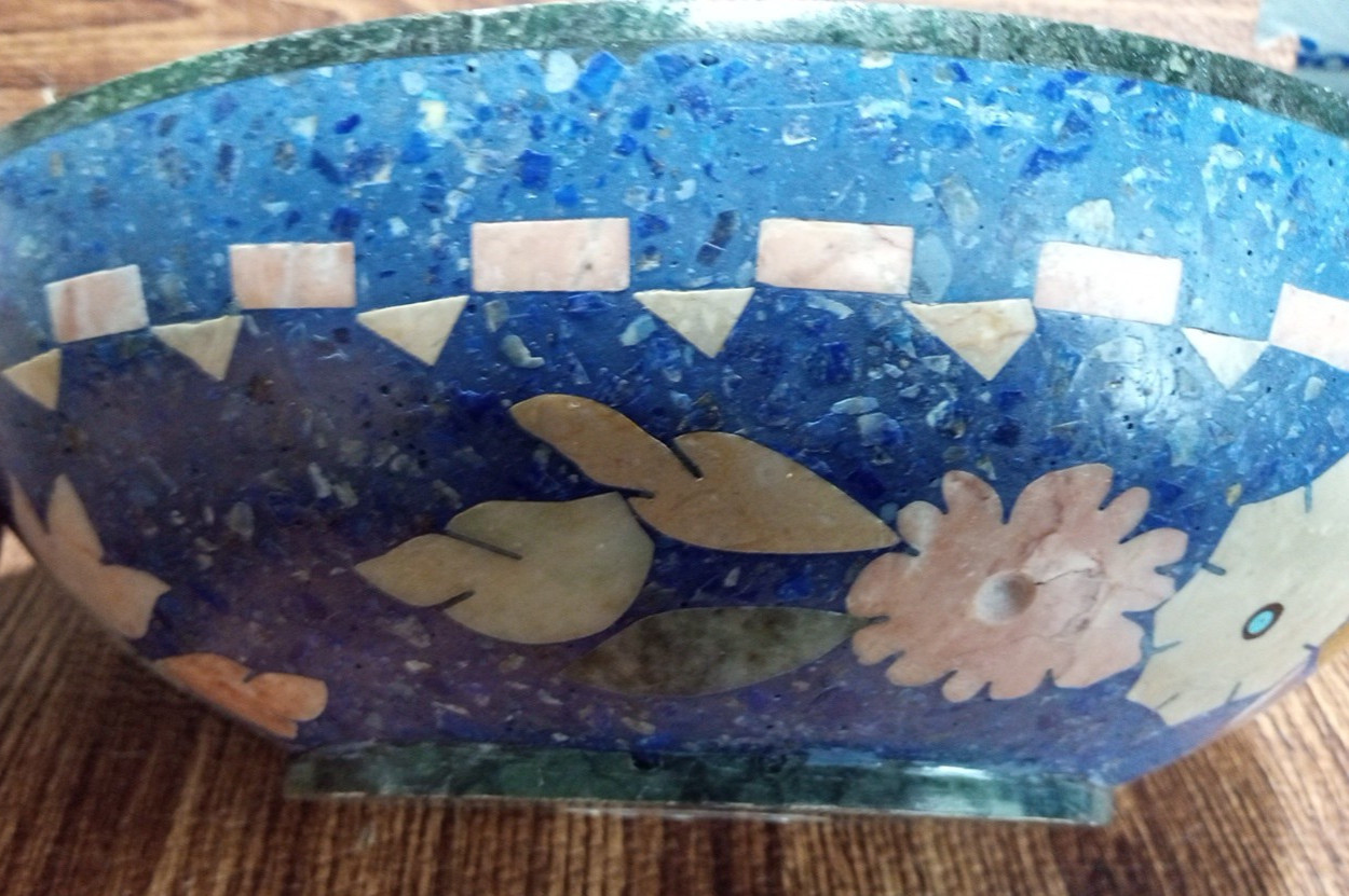 Oval Bowl 10 1/4″ X 7 1/2″ Omar Lapis Industry Made in Afghanistan