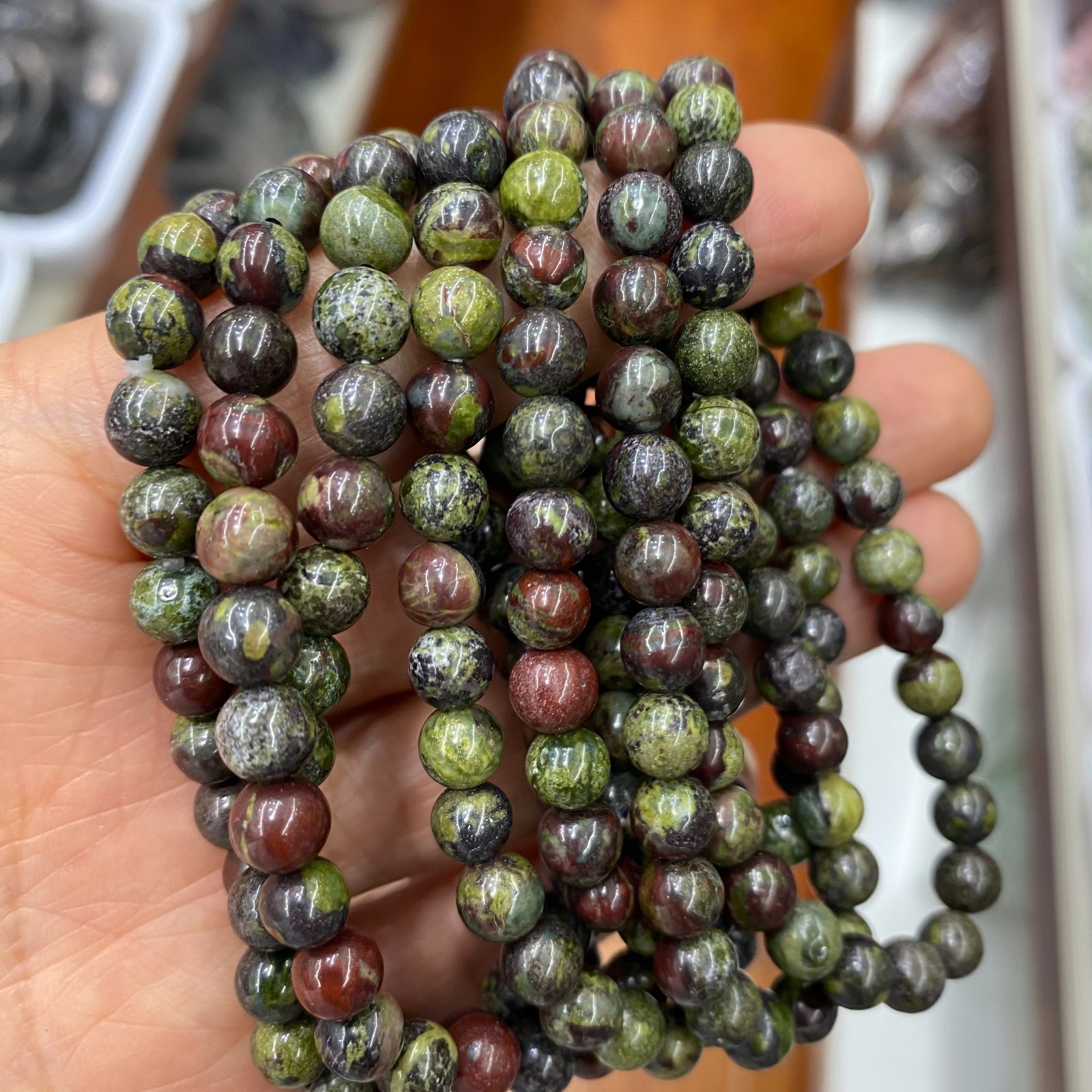 Wholesale 10Pcs Dragon Blood Stone 6mm Quartz Crystal Stretch Bracelet