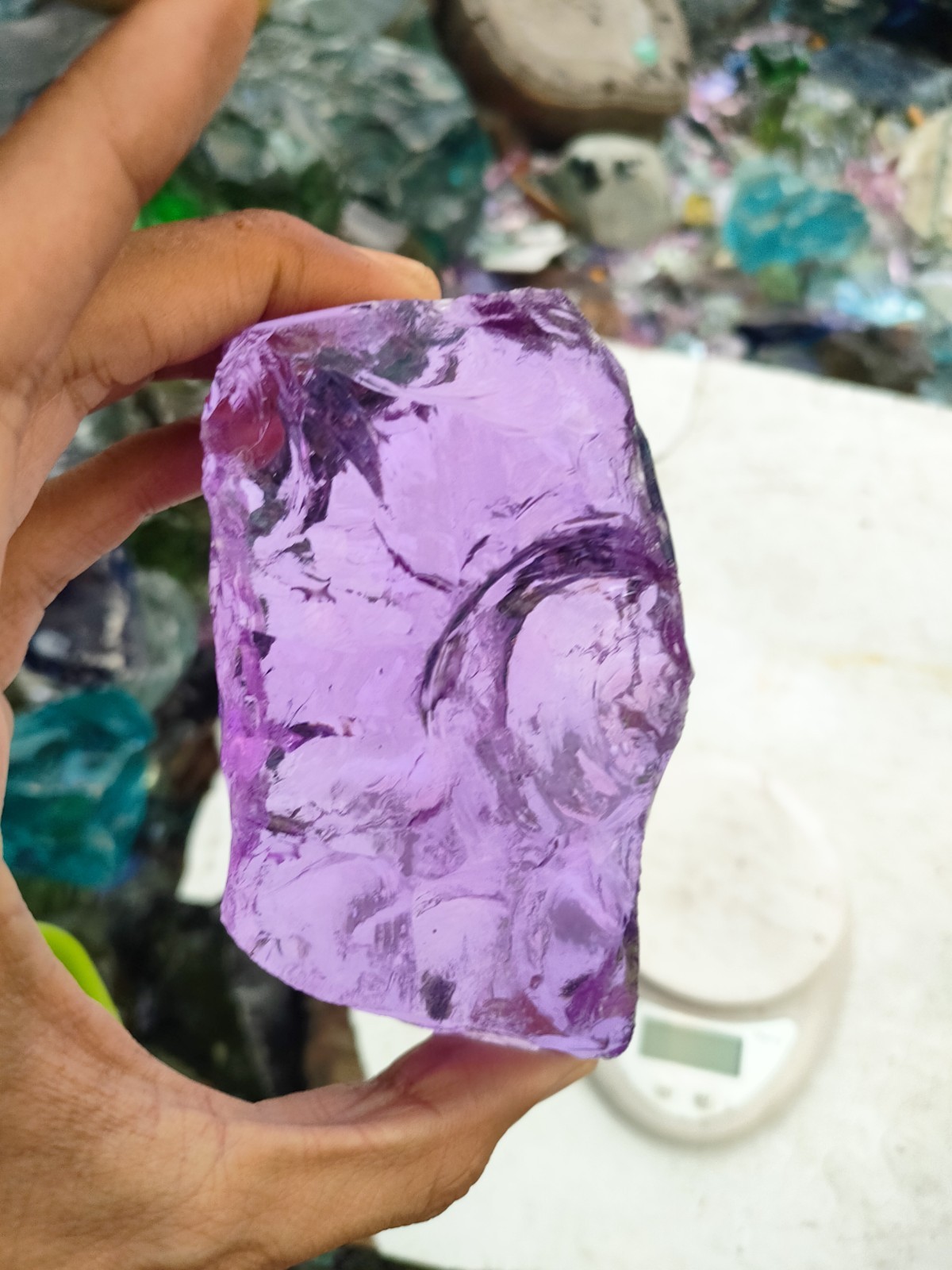 322gr(BAY02) SPECIAL BIG SIZE ” rare Dark Purple Special Item Of Andara Crystal