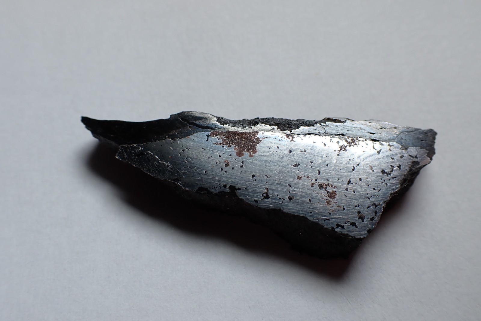 NATIVE IRON IN BASALT * VERY RARE ! Khungtukun Massif, Taimyr, RUSSIA