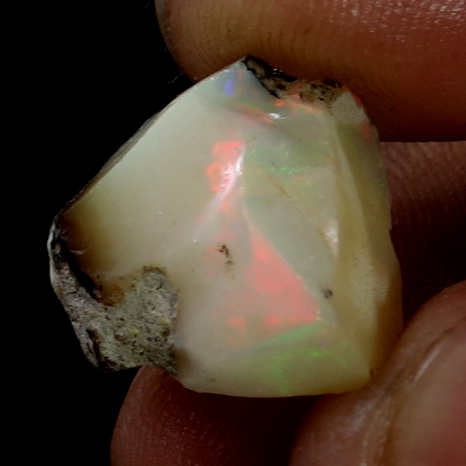 White Opal Rough Natural Multi Fire Ethiopian Opal Raw 10.50 Cts 14x15x10 mm
