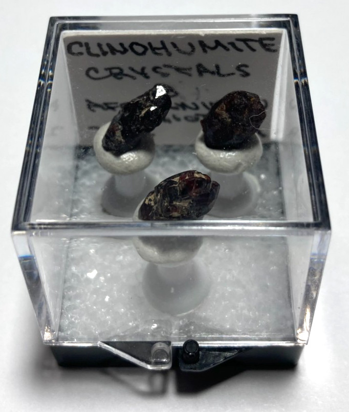 Deep red Clinohumite crystal Thumbnail from Afghanistan XR