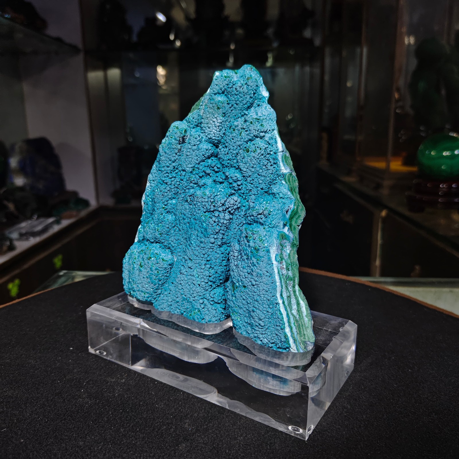 3.52LB Top Natural silicon malachite quartz crystal Mineral Specimen + stand