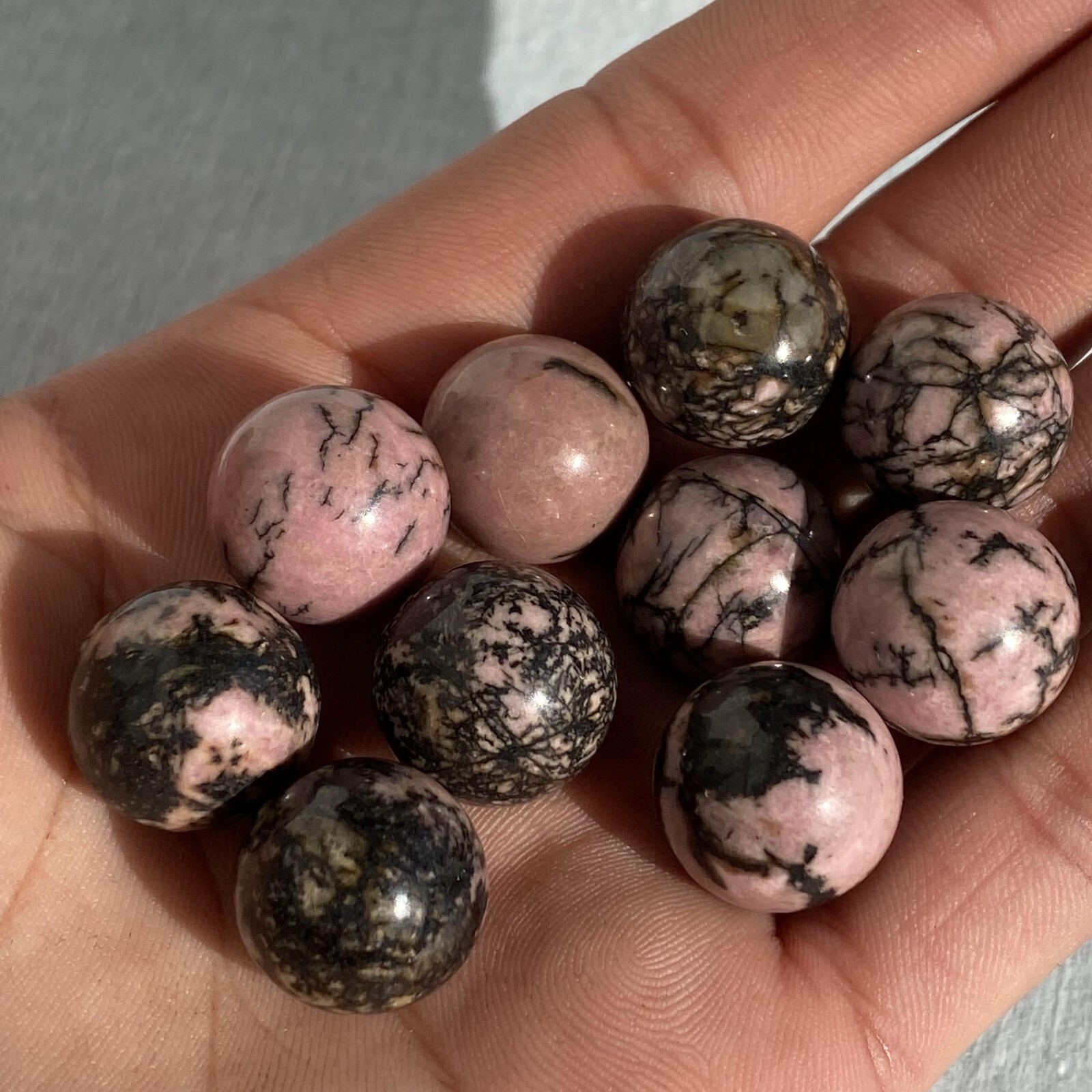 10pc Natural Rhodonite jasper Ball Quartz Crystal Sphere Polishing Healing 15mm+