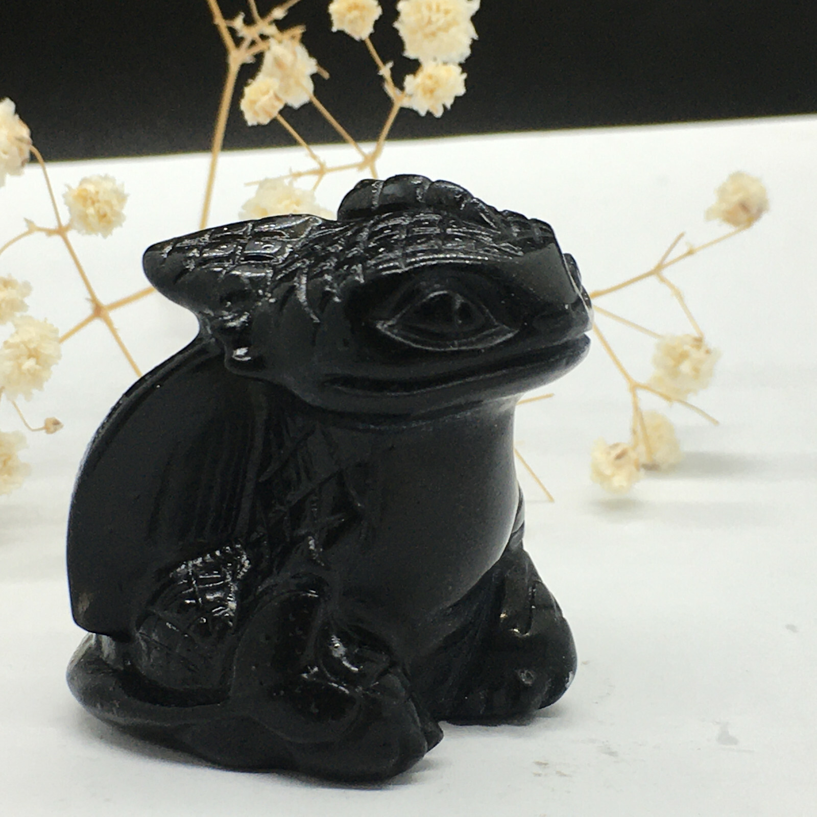 1.5’’ Natural obsidian crystal Quartz carved crystal skull reiki healing 1pc