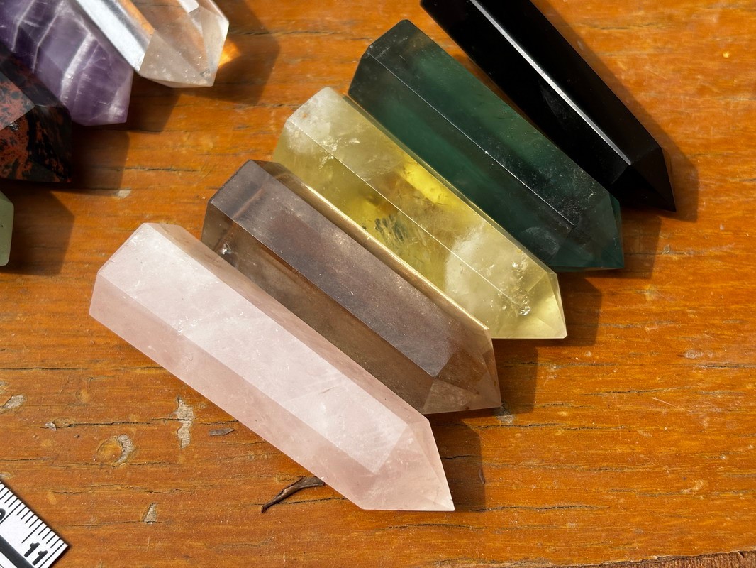 Set of 7 Chakra Healing Crystal Wands Point Faceted Prism Bars for Reiki Chakra