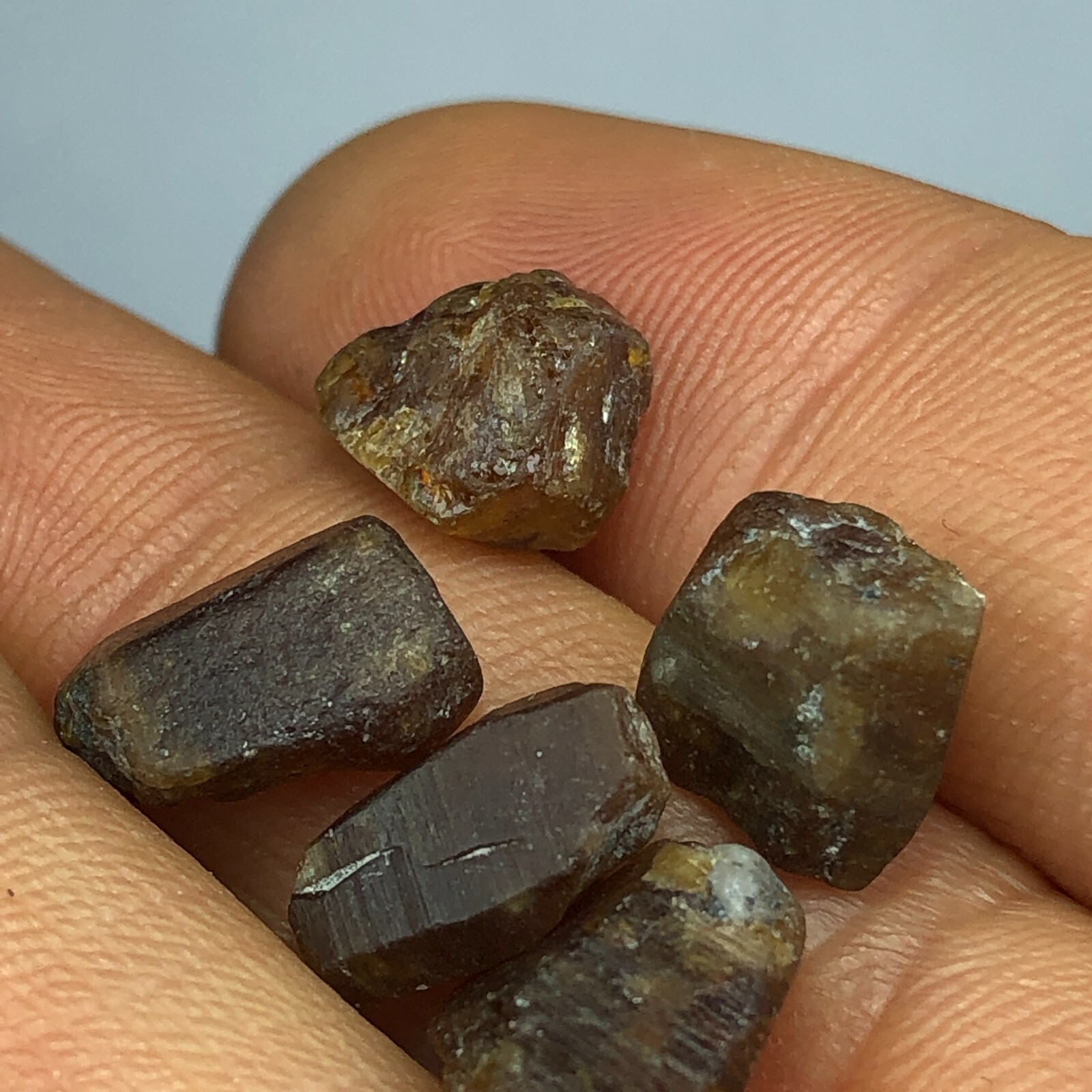 Parisite Lot of 5 pieces 21.5 CARATS / 4.3 gram-High Quality From Muzo Colombia