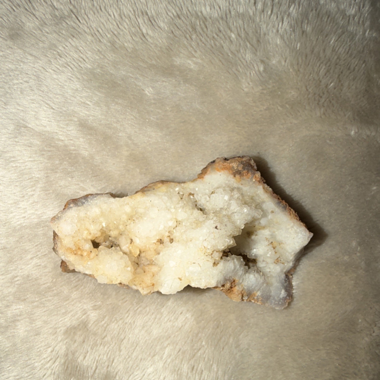 Crystal Mineral Specimen with White and Brown Display Formation