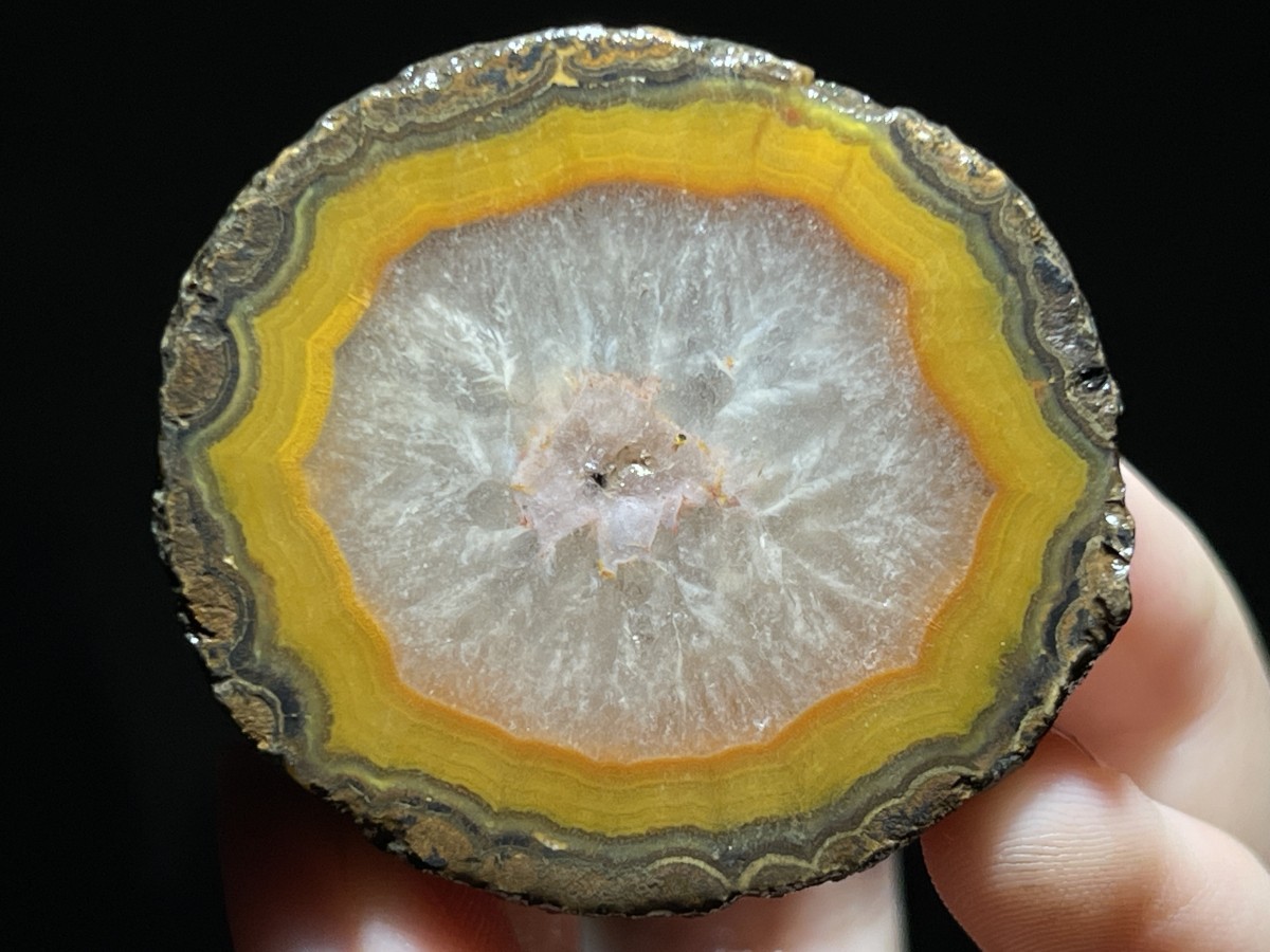 Natural 15 half Rough Chinese Agate crystal geode Achat Nodule Hebei 535g AA5
