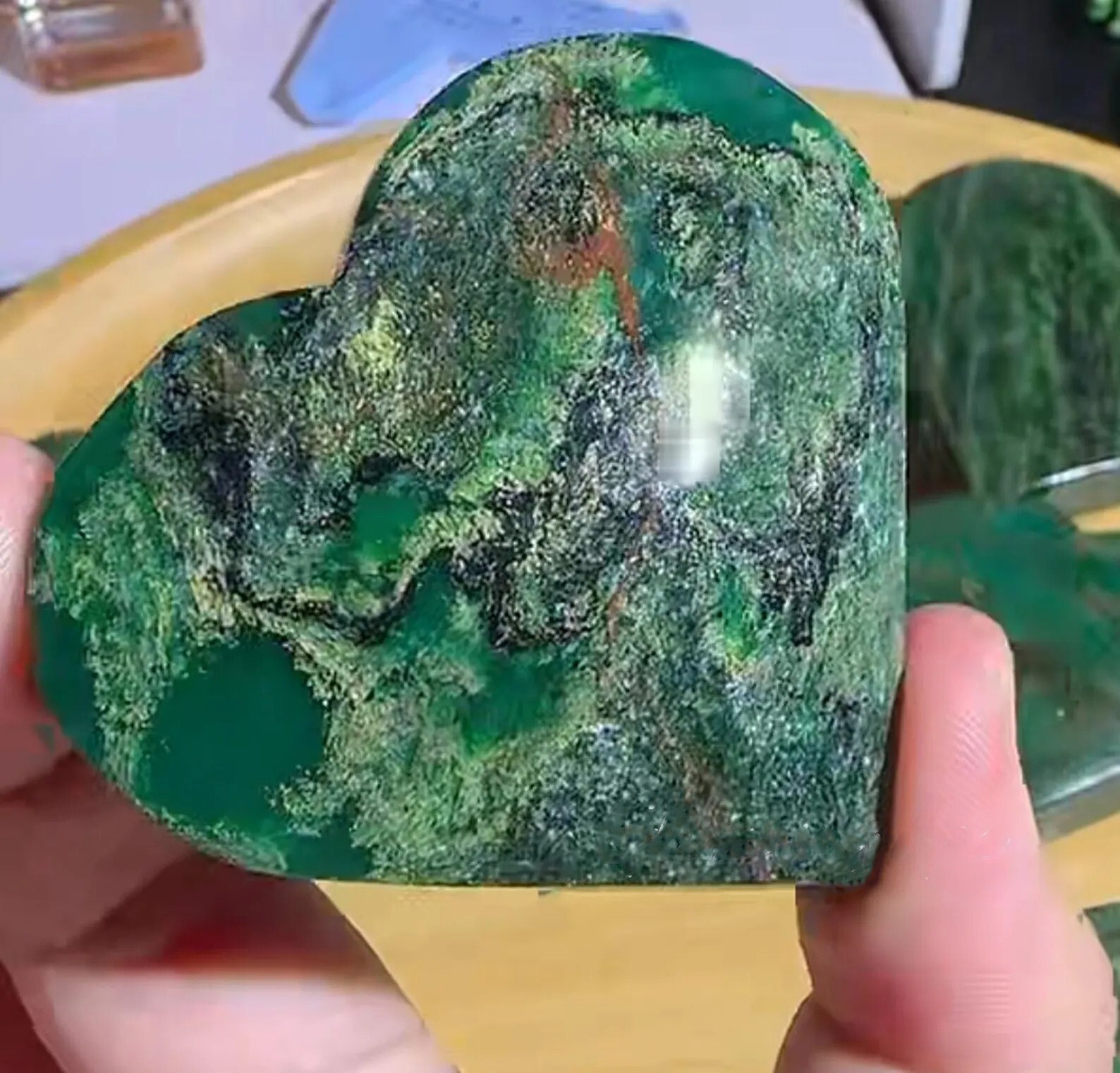 Natural 2.7”+Green Emerald Heart Palm Stone Specimens Power Gemstone Collection