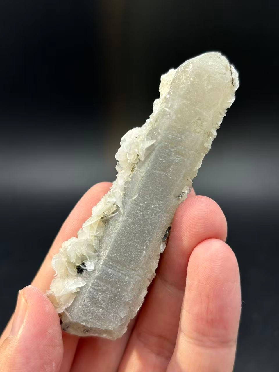 45g Quartz Calcite From Huanggangliang Inner Mongolia China