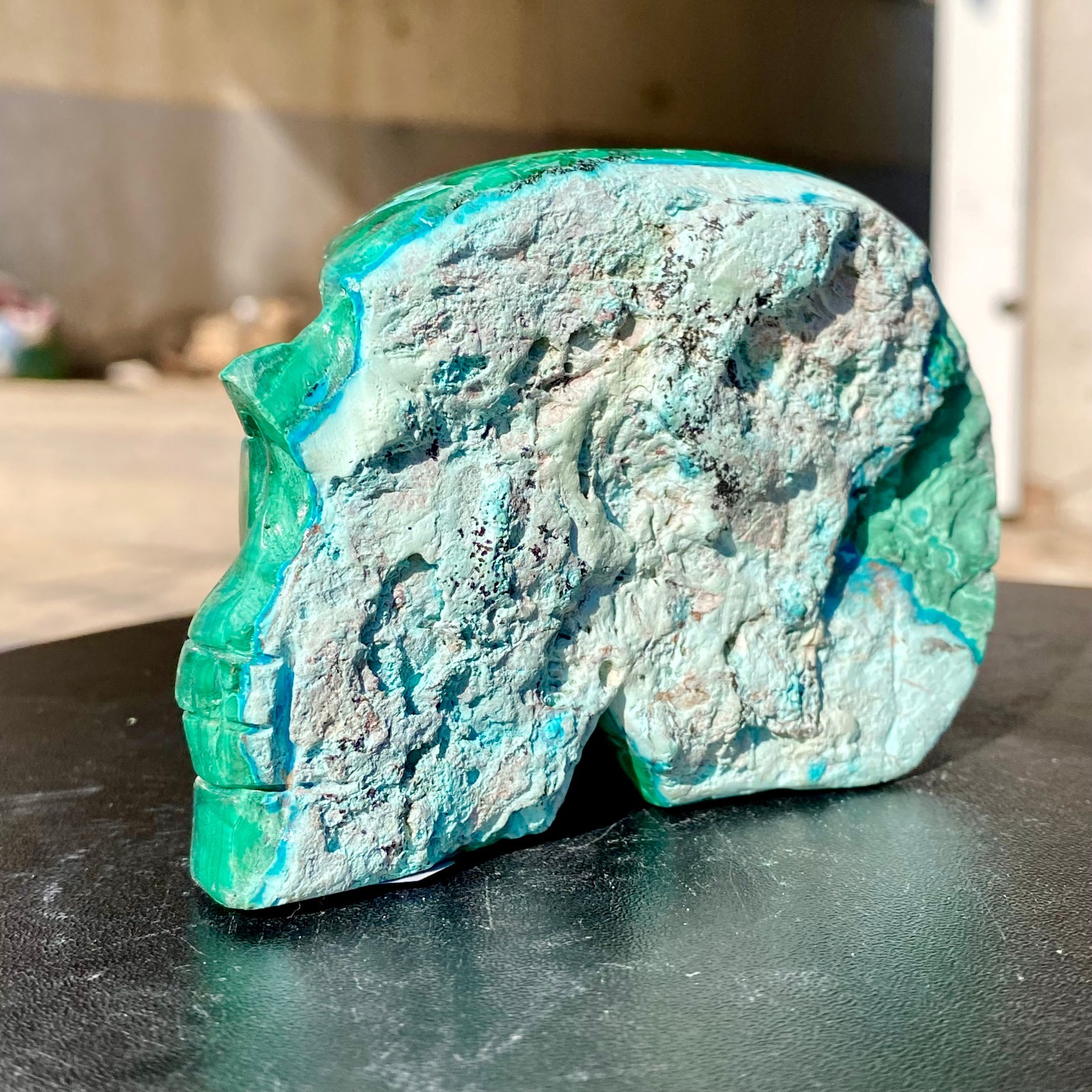 418G Natural Malachite silicon Quartz Crystal Skull Carved Stone Skeleton