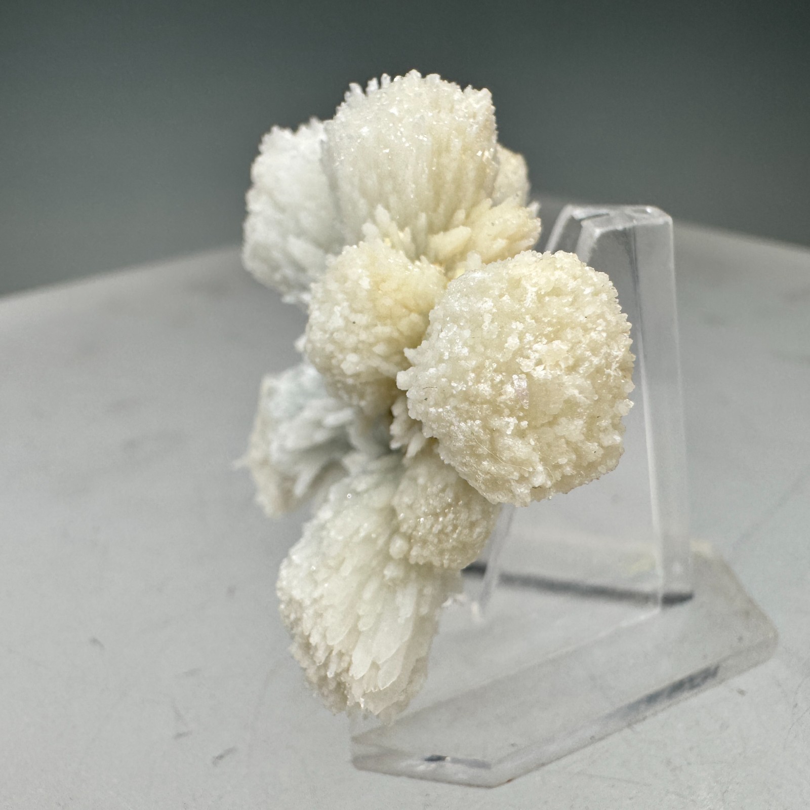 Fine Cross-Like Quartz Crystal Group: Shangbao Mine, Hunan, China- Classic!!