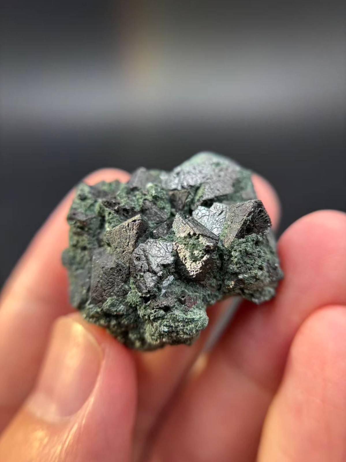 34g Magnetite From Huanggangliang Mine Inner Mongolia China