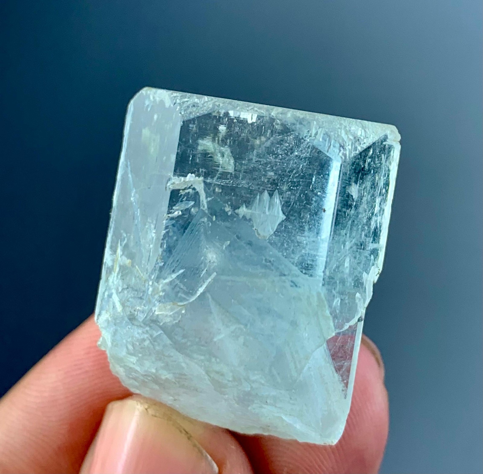85 Carat Top Quality Aquamarine Crystal From Skardu Pakistan