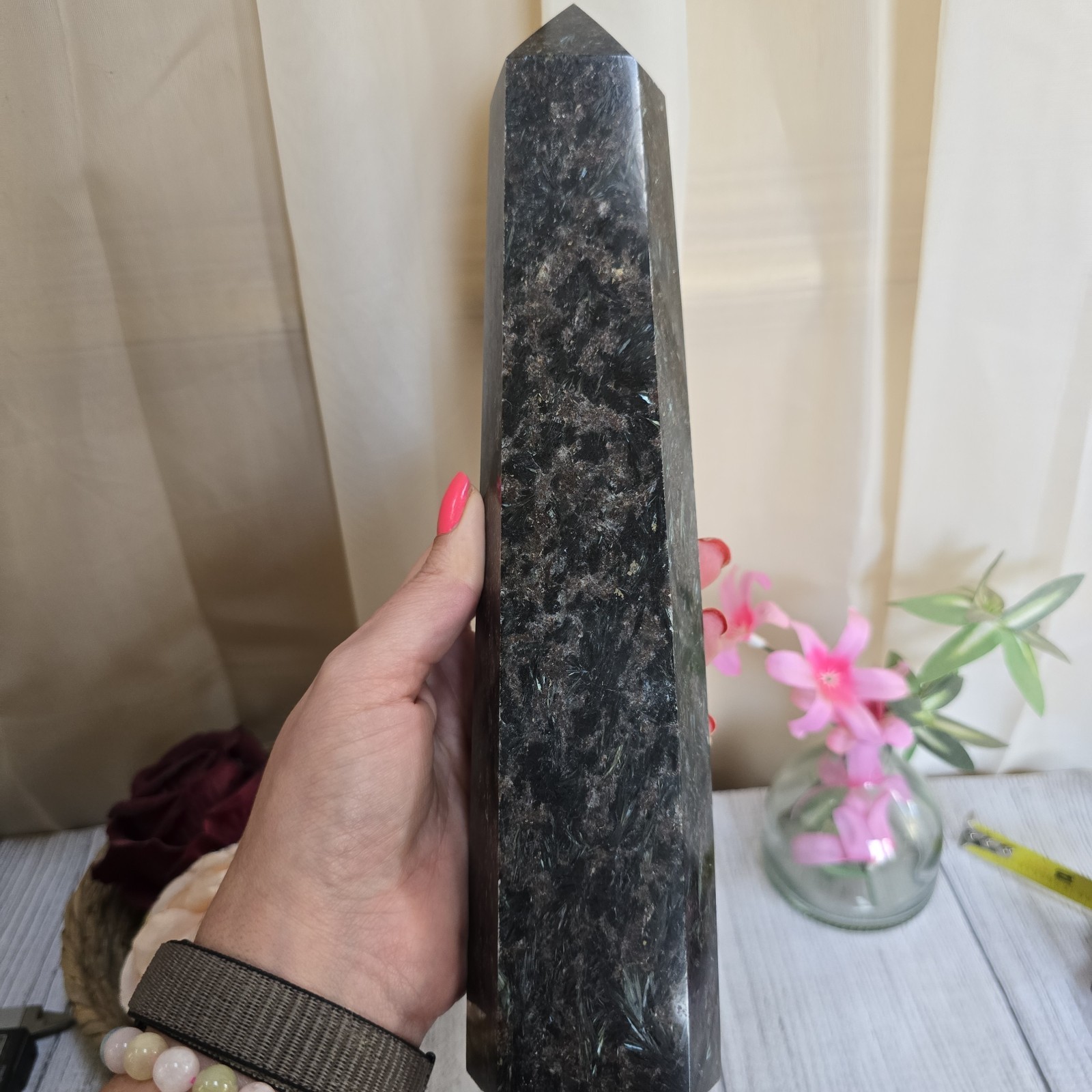 XL 11.5″ Arfvedsonite & Garnet Blue and Gold flashes Fireworks Stone Tower