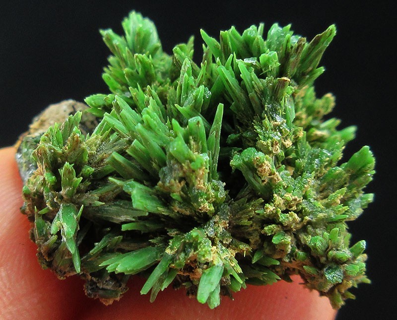 6.9g green pyromorphite crystals minerals specimens from China!~~