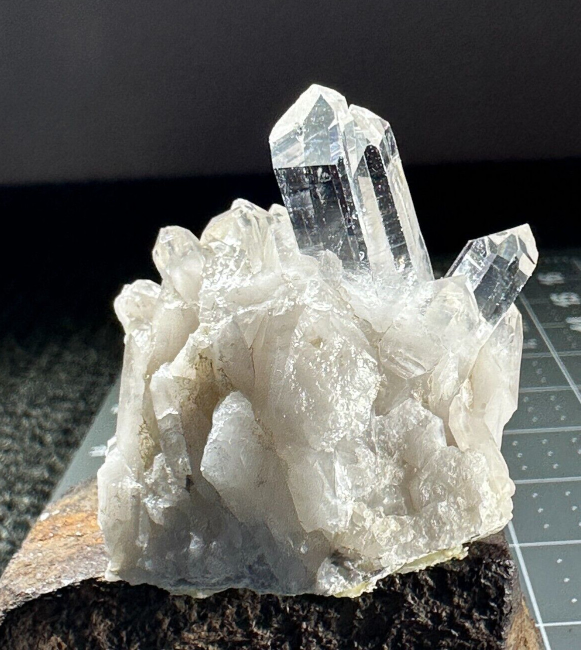 ➤ Natural 1-7/8 Inch QUARTZ CRYSTAL CLUSTER – Hot Springs Arkansas VIDEO➤345