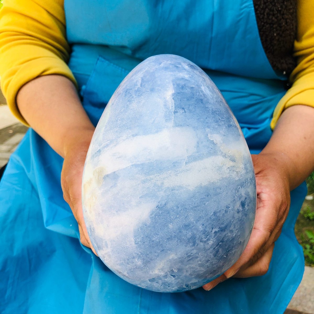 8.2LB Natural Beautiful Blue Crystal Egg Crystal Mineral Specimen Healing 4767