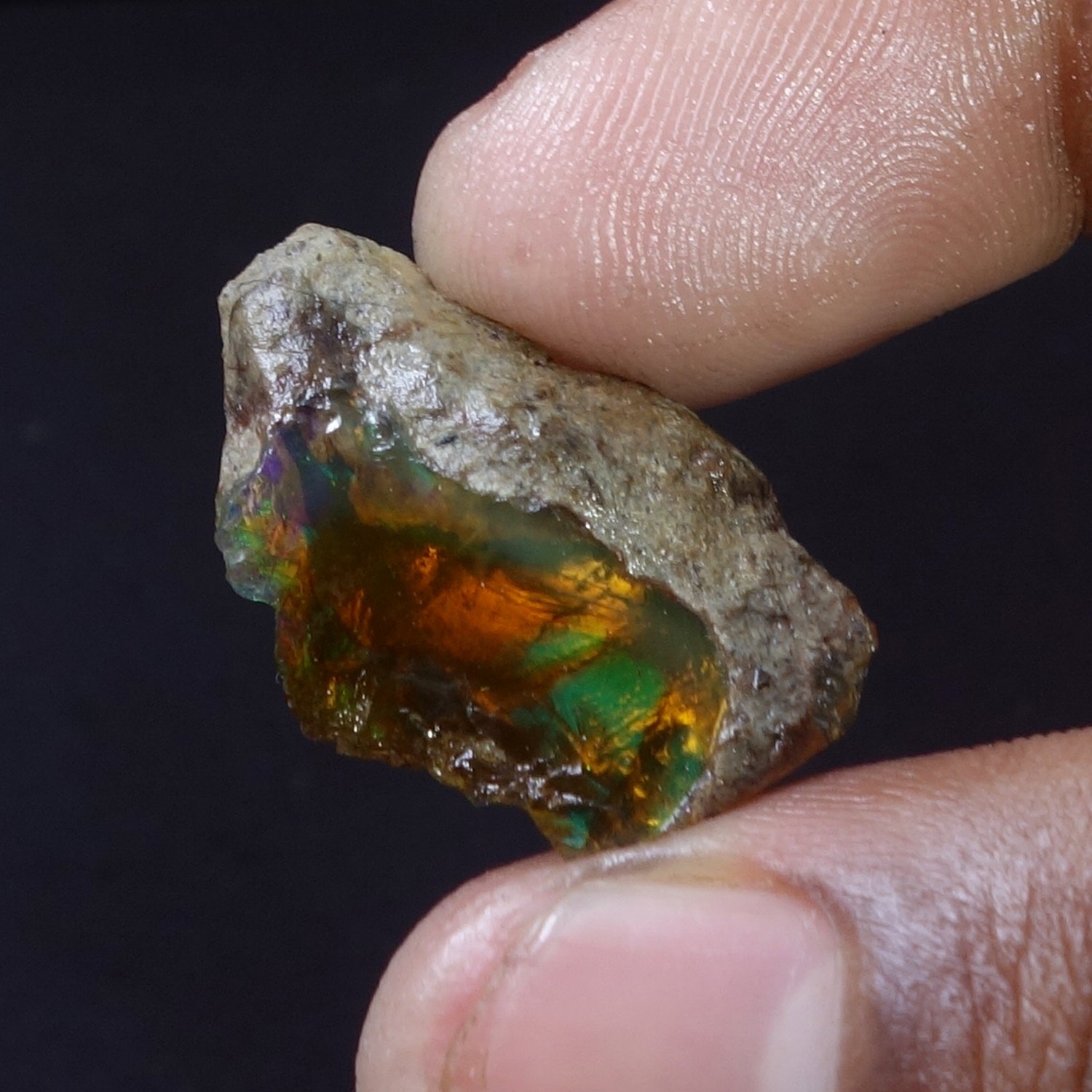 16.00 Cts Black Opal 100% Natural Welo Fire Ethiopian Oil Opal Rough Gemstone