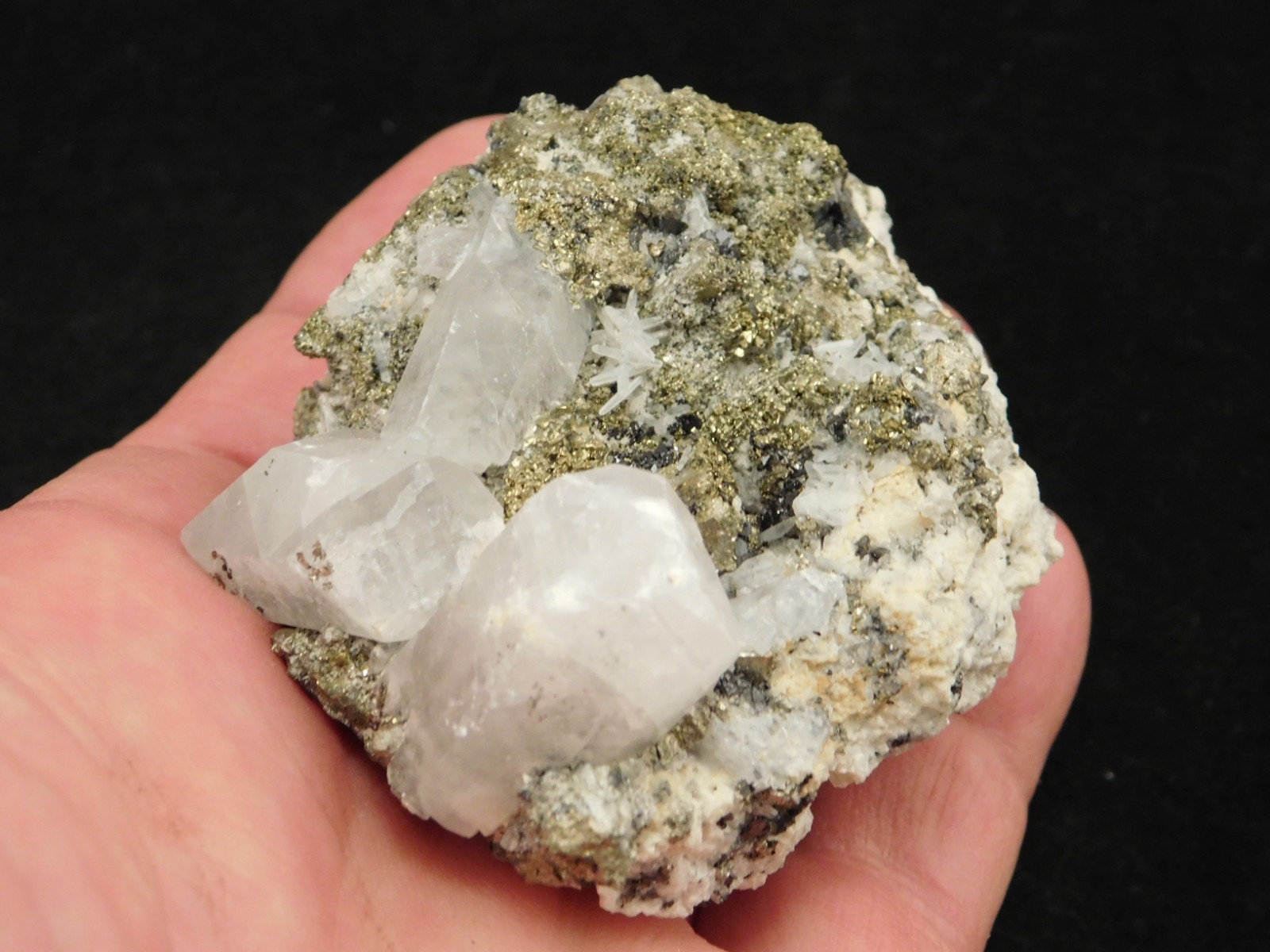 FLUORESCENT Calcite Crystal Cluster with CHALCOPYRITE! Peru 185gr