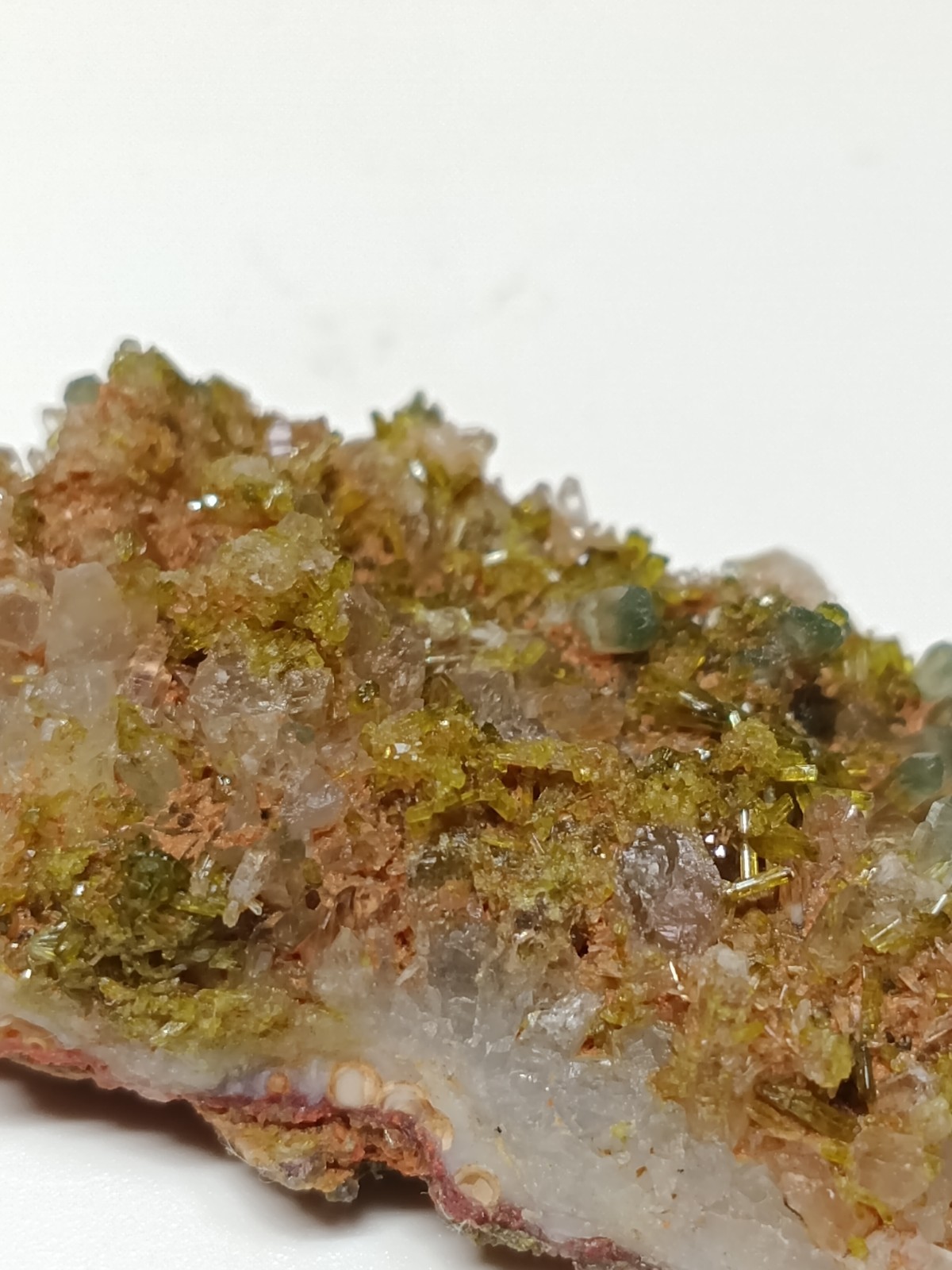 Green Natural Epidote Mineral On Quartz Crystal Matrix X84
